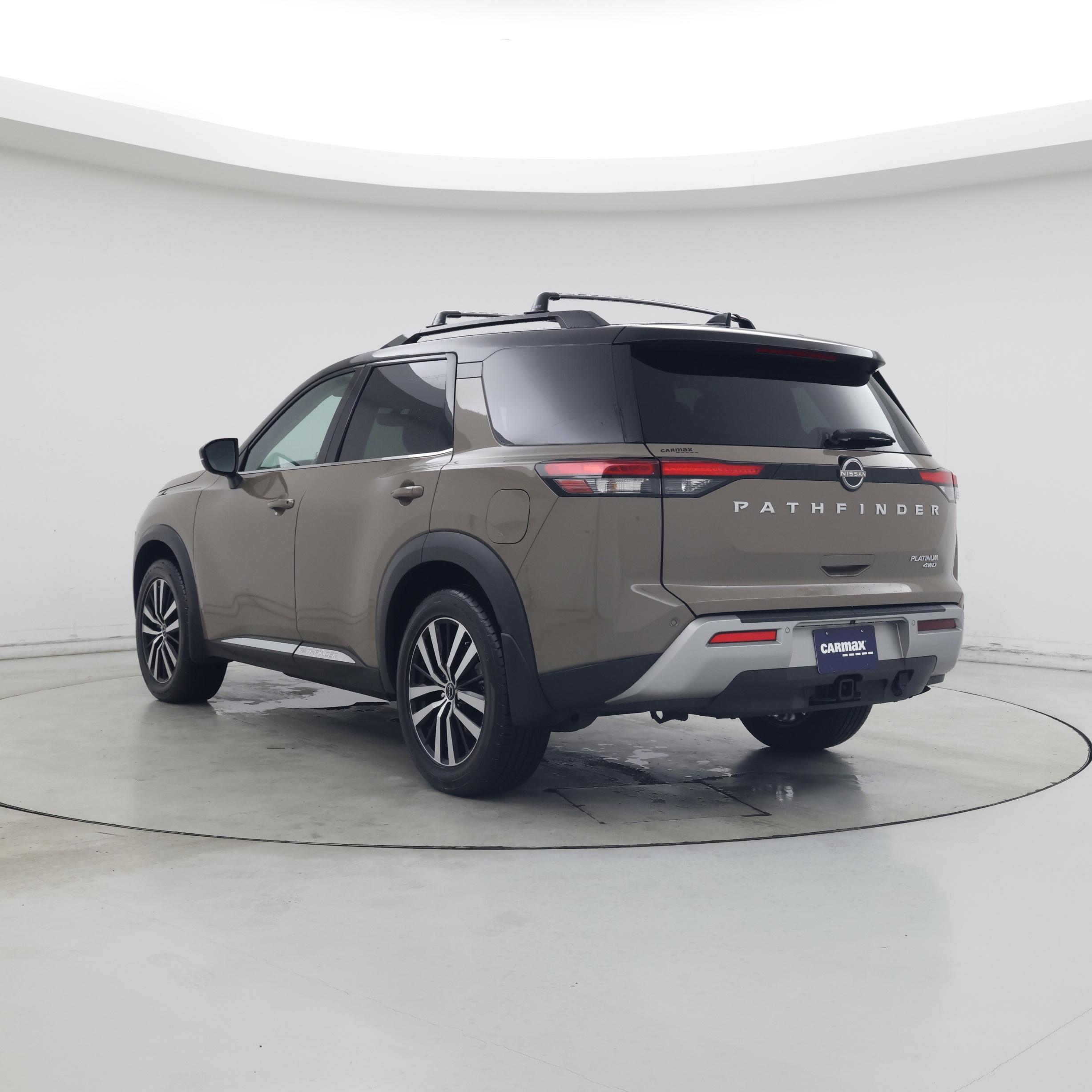 Thumbnail: 2023 Nissan Pathfinder - 2