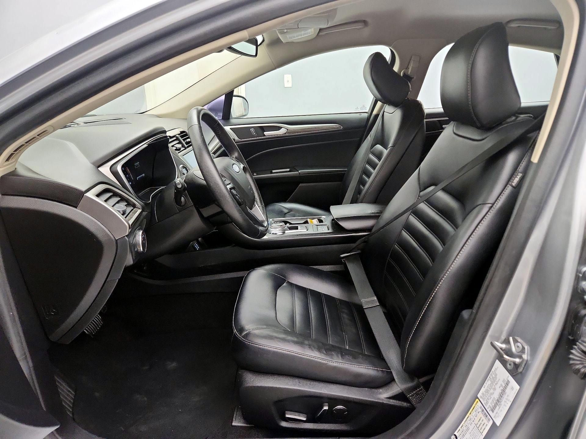 Thumbnail: 2020 Ford Fusion - 11