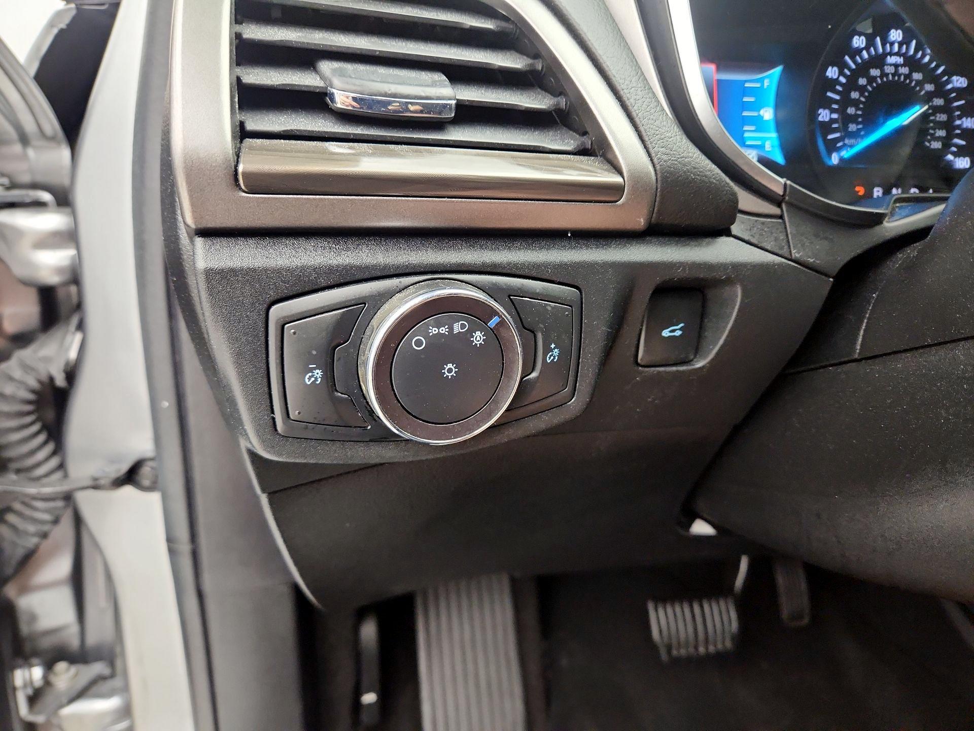 Thumbnail: 2020 Ford Fusion - 13