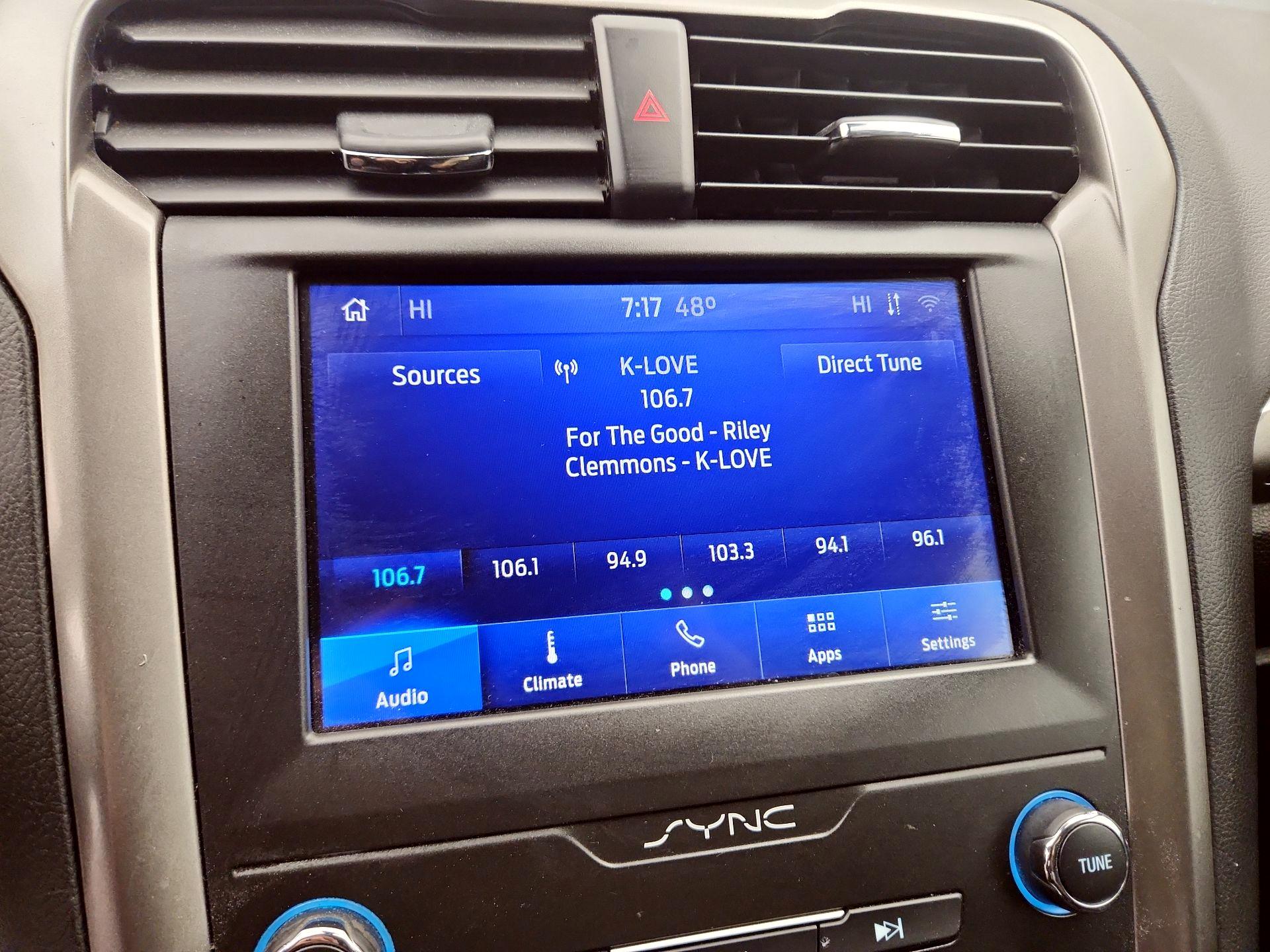 Thumbnail: 2020 Ford Fusion - 15