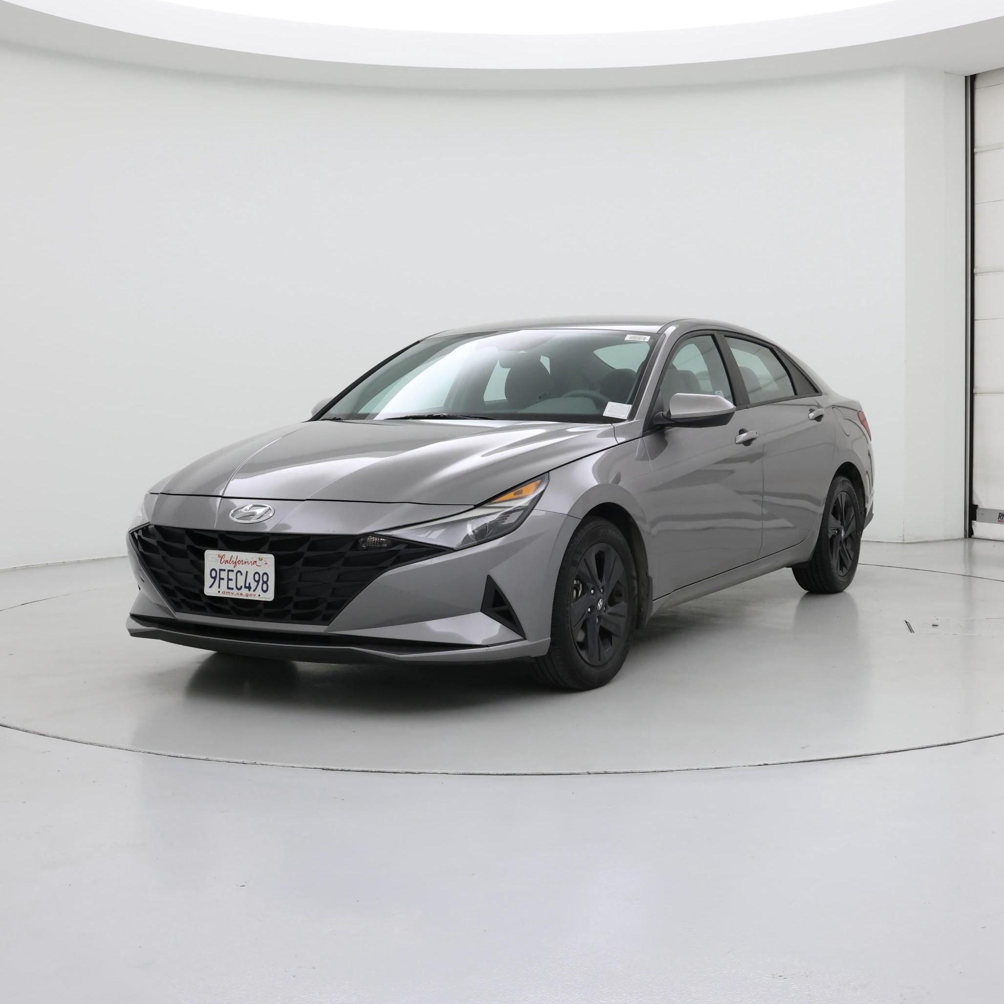 Thumbnail: 2023 Hyundai Elantra - 4