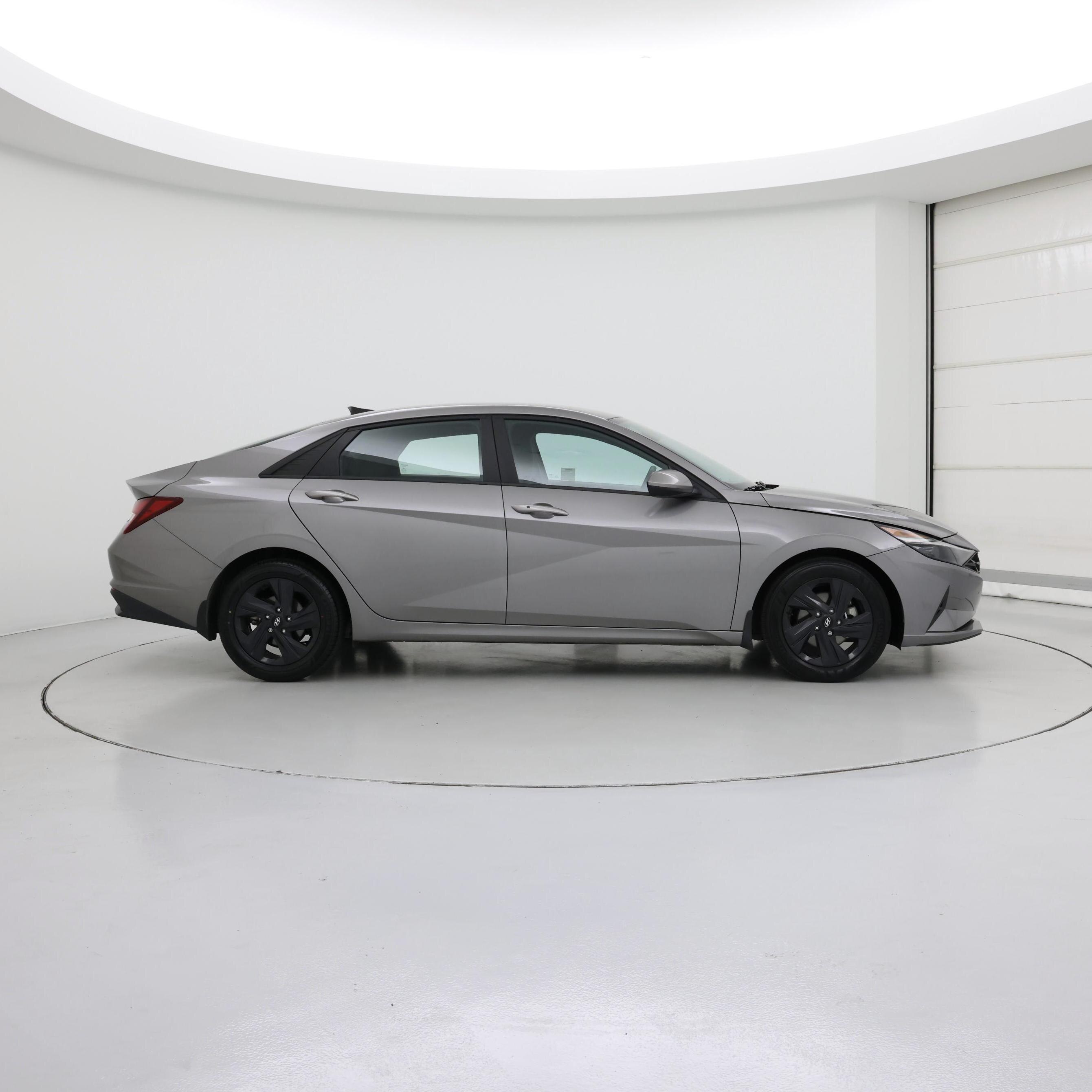 Thumbnail: 2023 Hyundai Elantra - 7