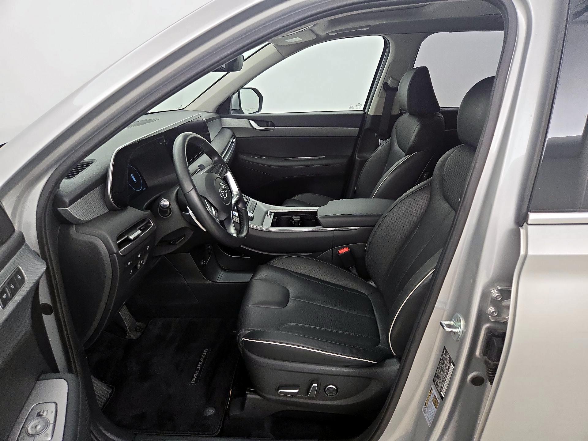 Thumbnail: 2023 Hyundai Palisade - 11