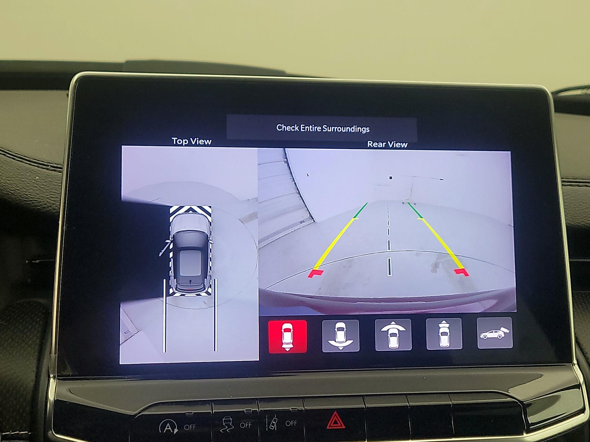 Thumbnail: 2022 Jeep Compass - 14