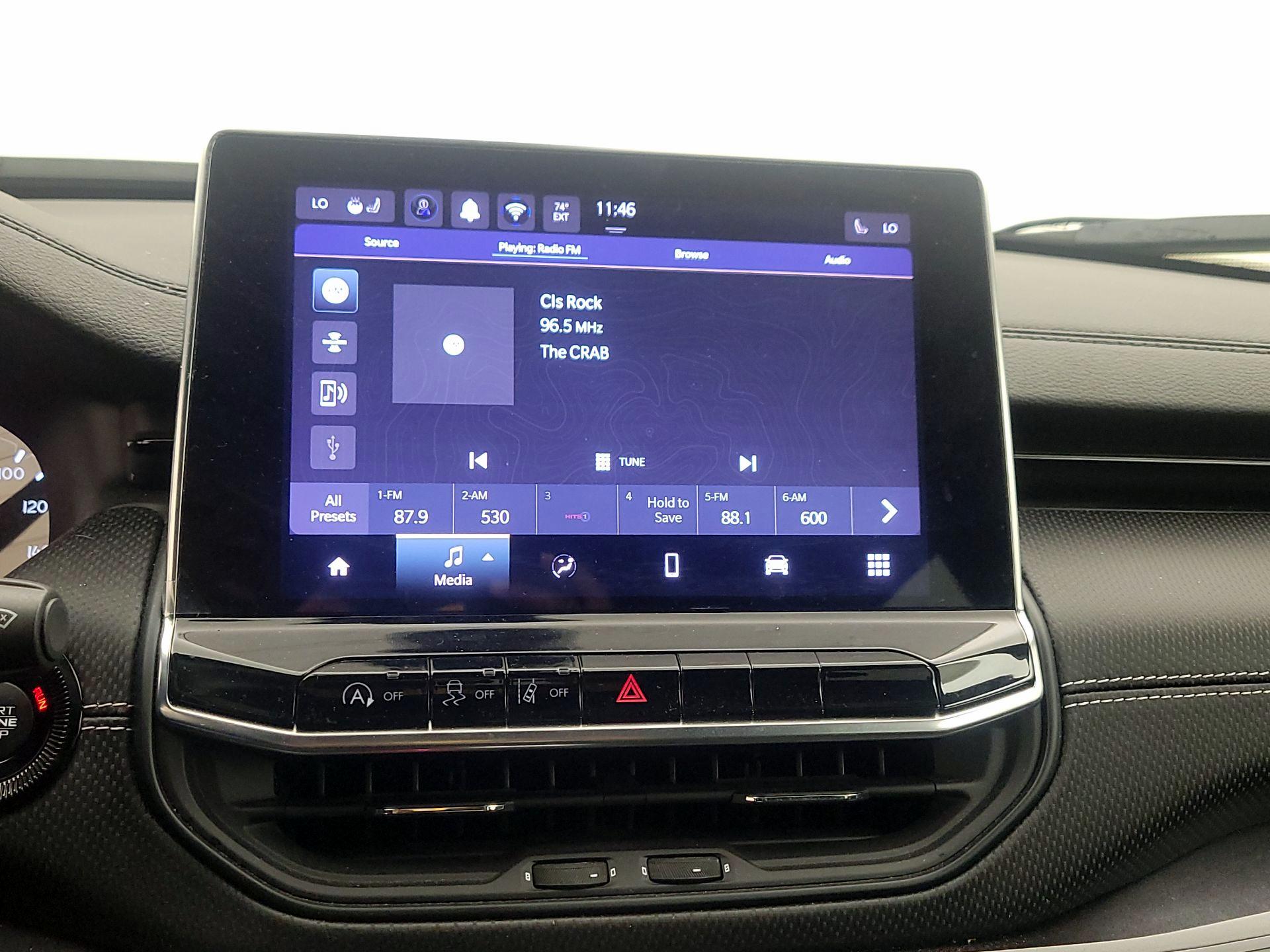 Thumbnail: 2022 Jeep Compass - 15