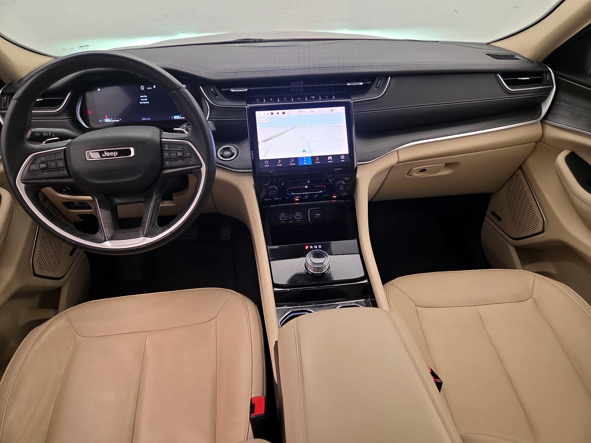 Thumbnail: 2022 Jeep Grand Cherokee - 9