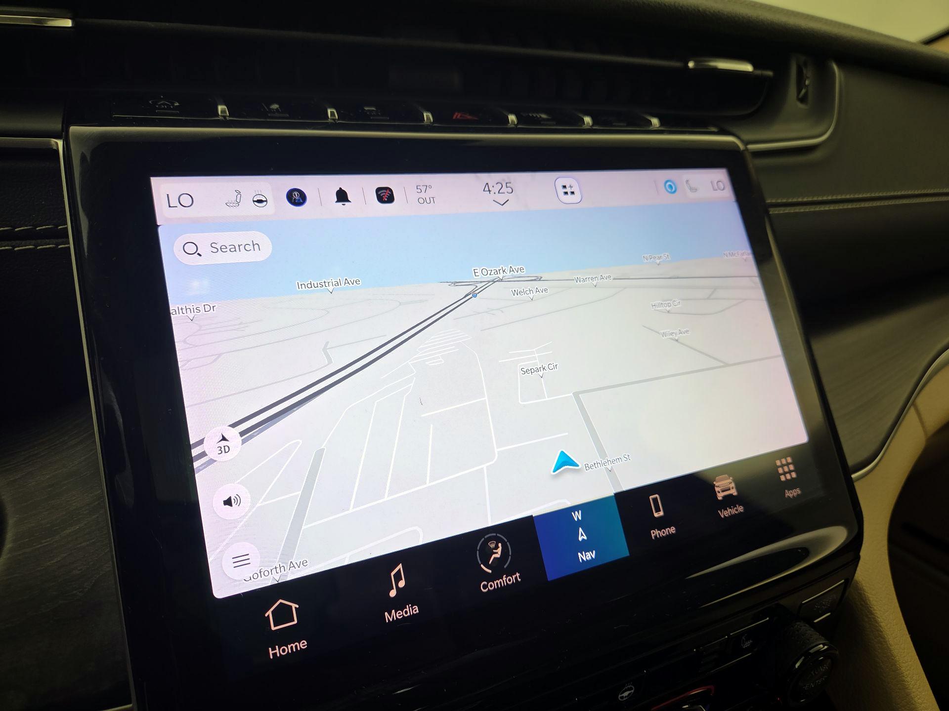 Thumbnail: 2022 Jeep Grand Cherokee - 14