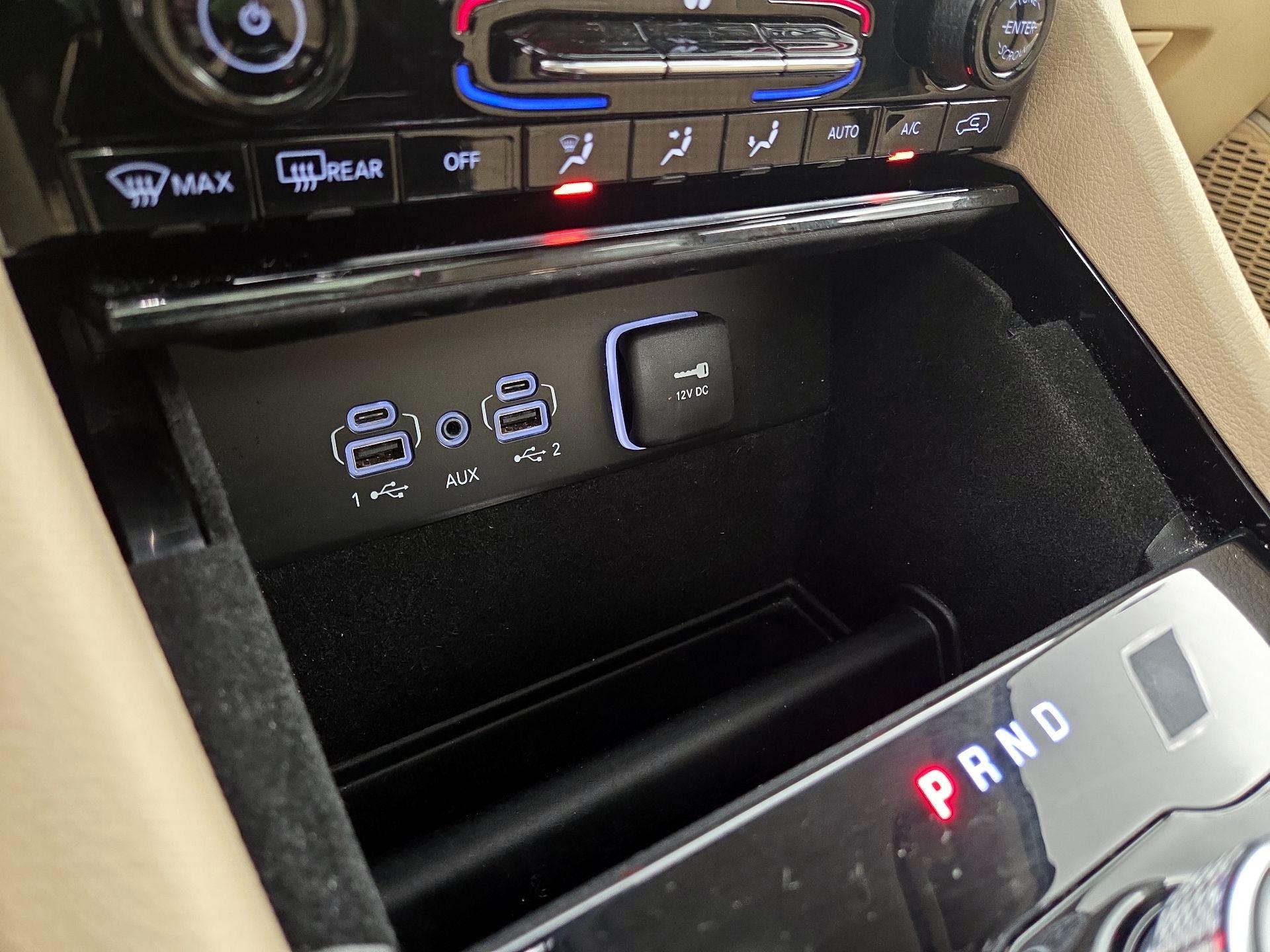 Thumbnail: 2022 Jeep Grand Cherokee - 19