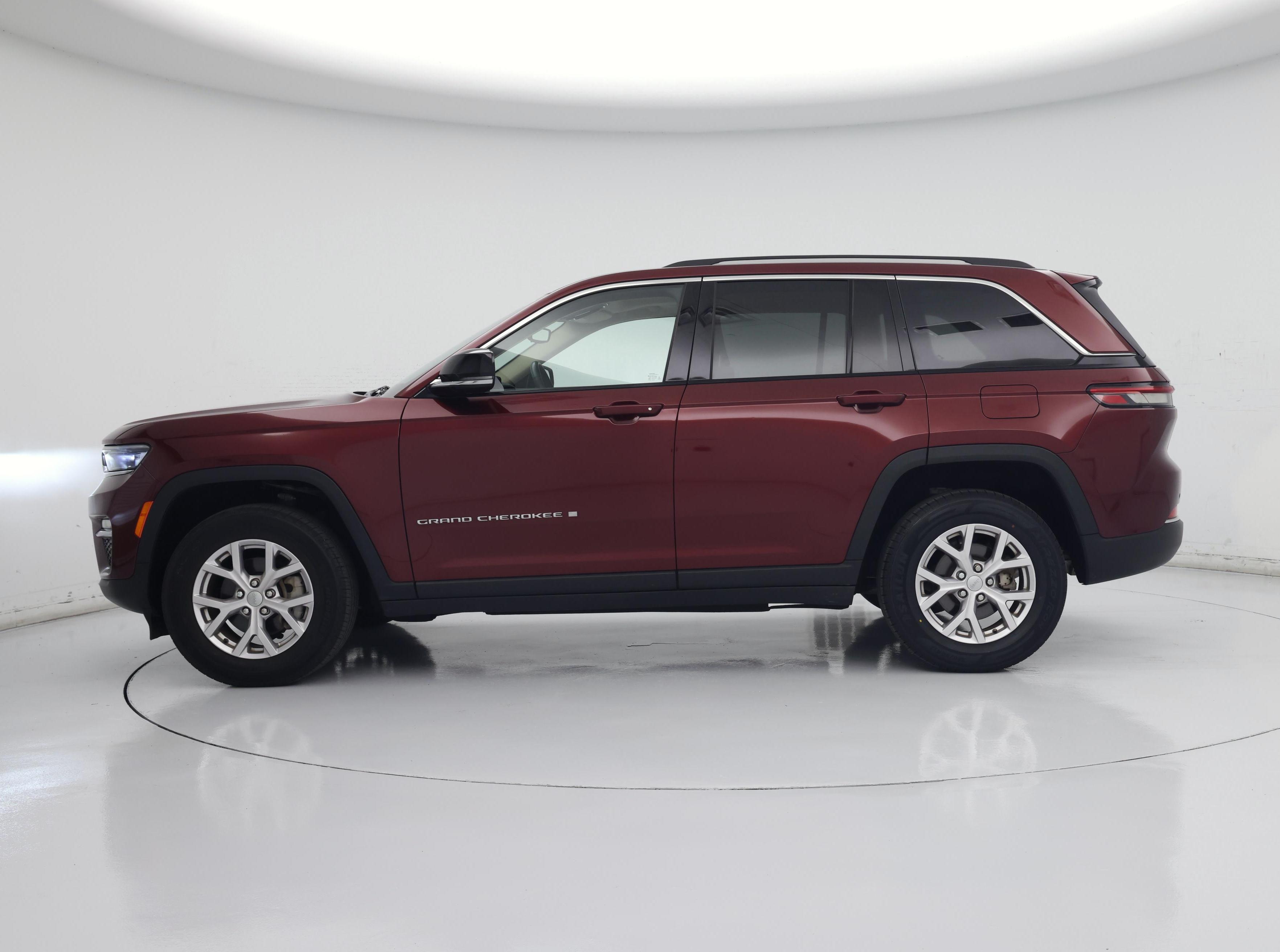 Thumbnail: 2022 Jeep Grand Cherokee - 3
