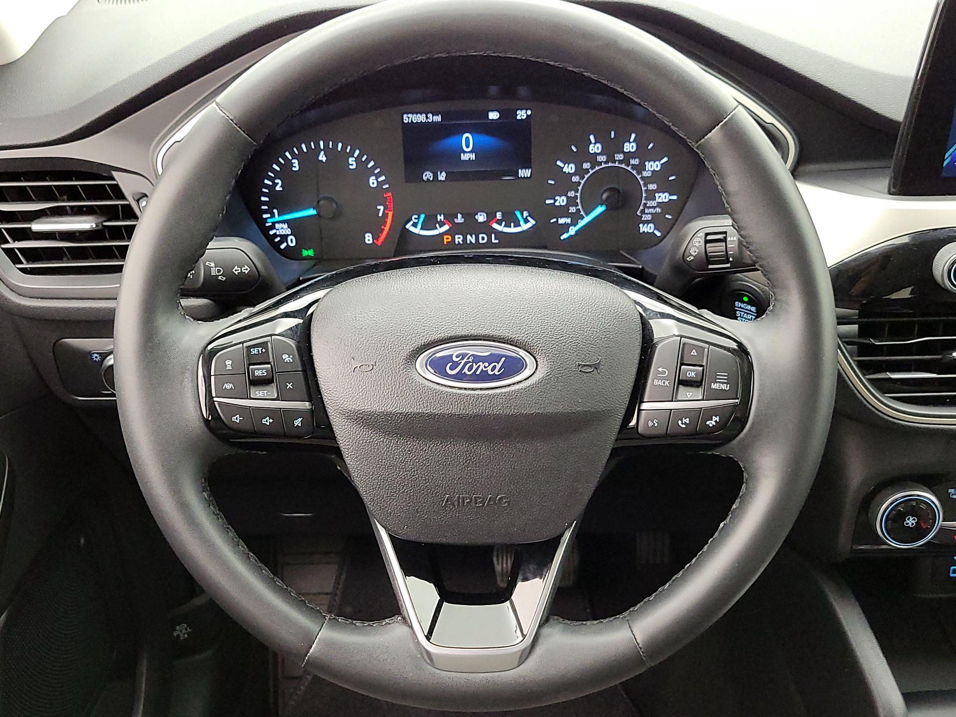 Thumbnail: 2022 Ford Escape - 10