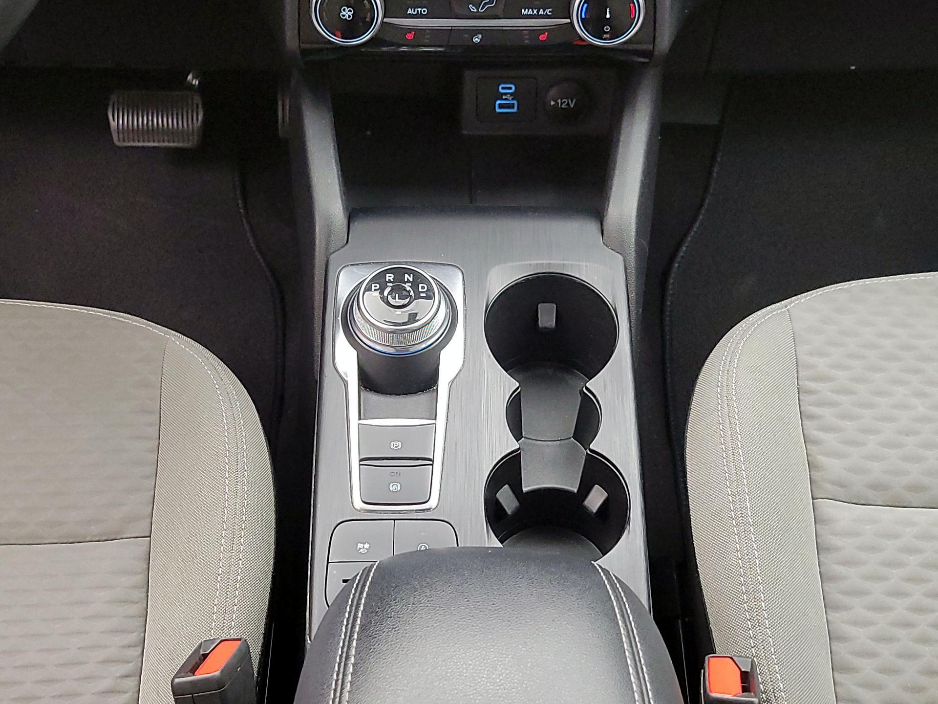 Thumbnail: 2022 Ford Escape - 18