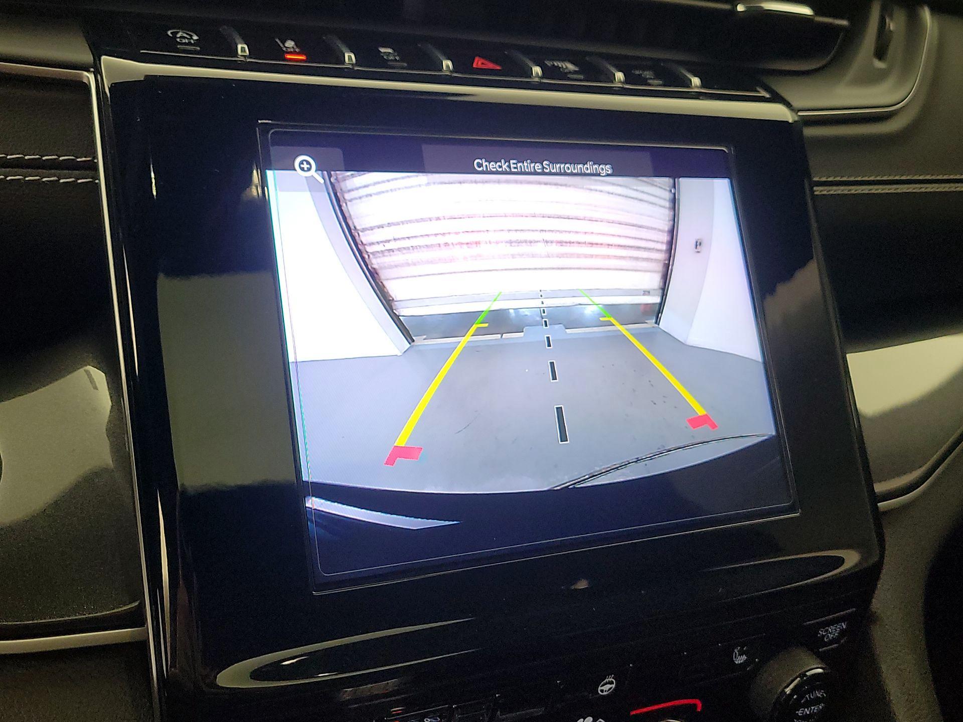 Thumbnail: 2023 Jeep Grand Cherokee - 14