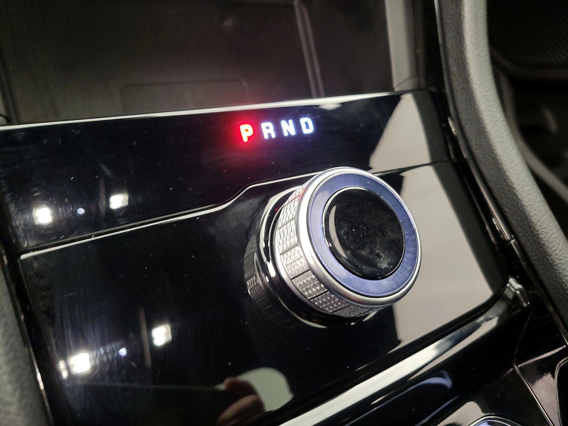 Thumbnail: 2023 Jeep Grand Cherokee - 17