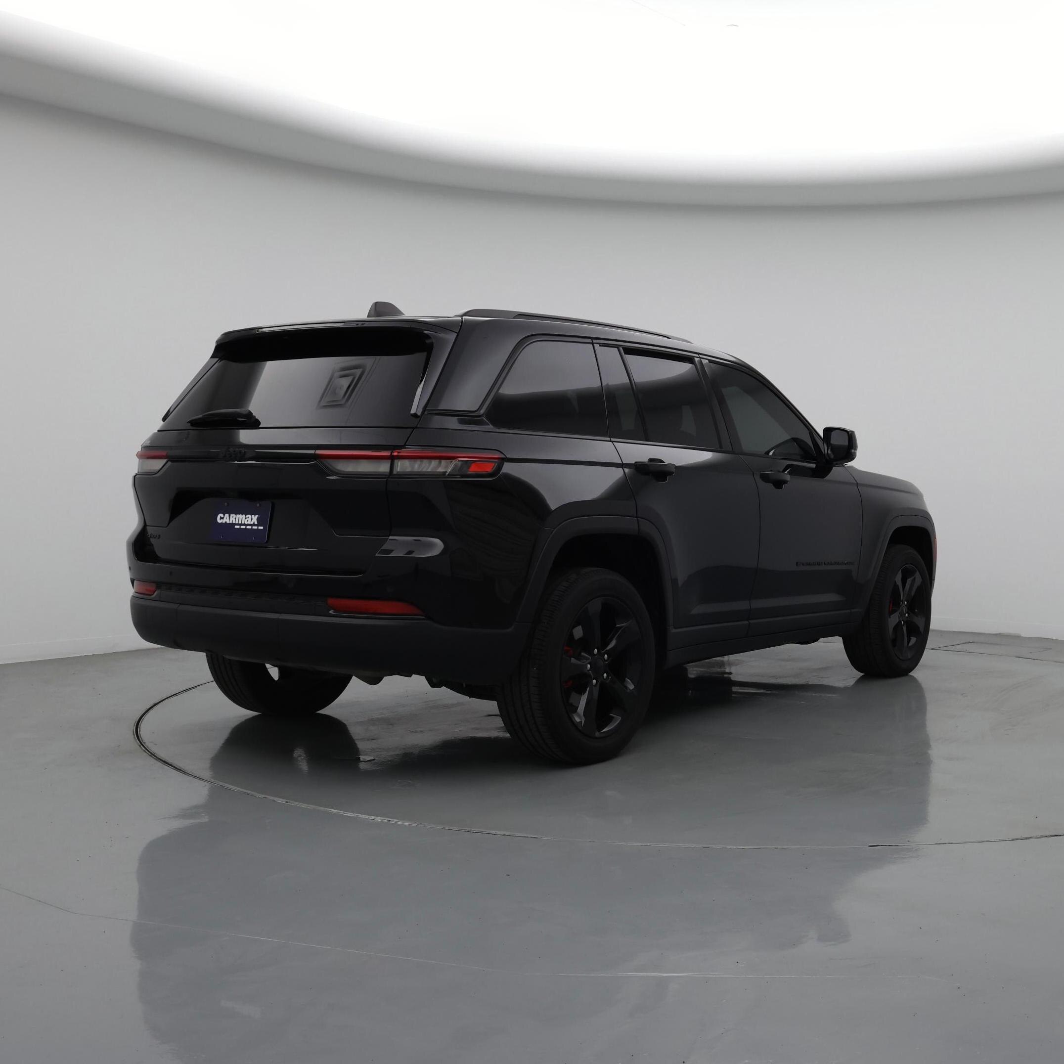 Thumbnail: 2023 Jeep Grand Cherokee - 8