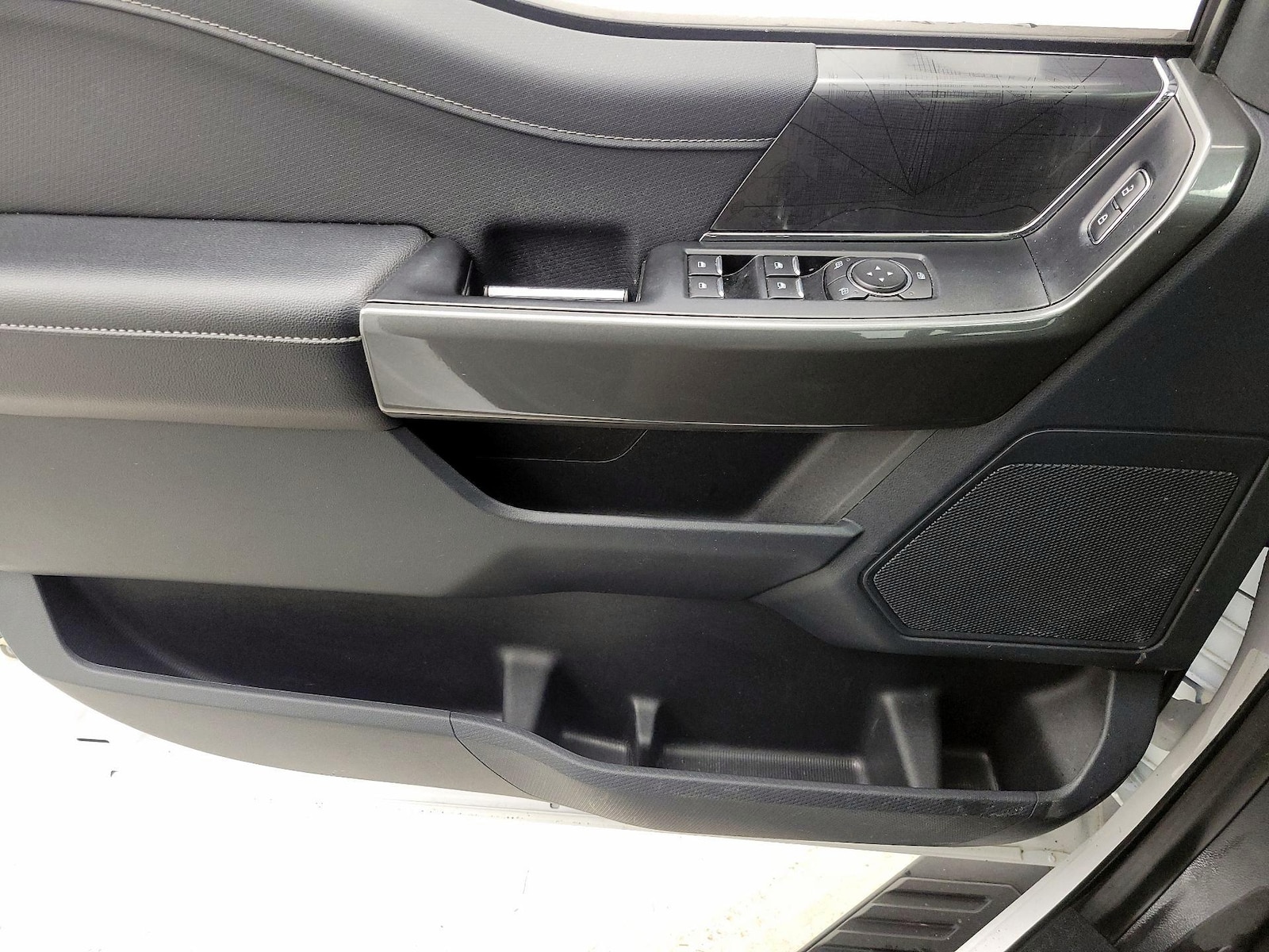 2022 Ford F-150 XLT - Photo 13