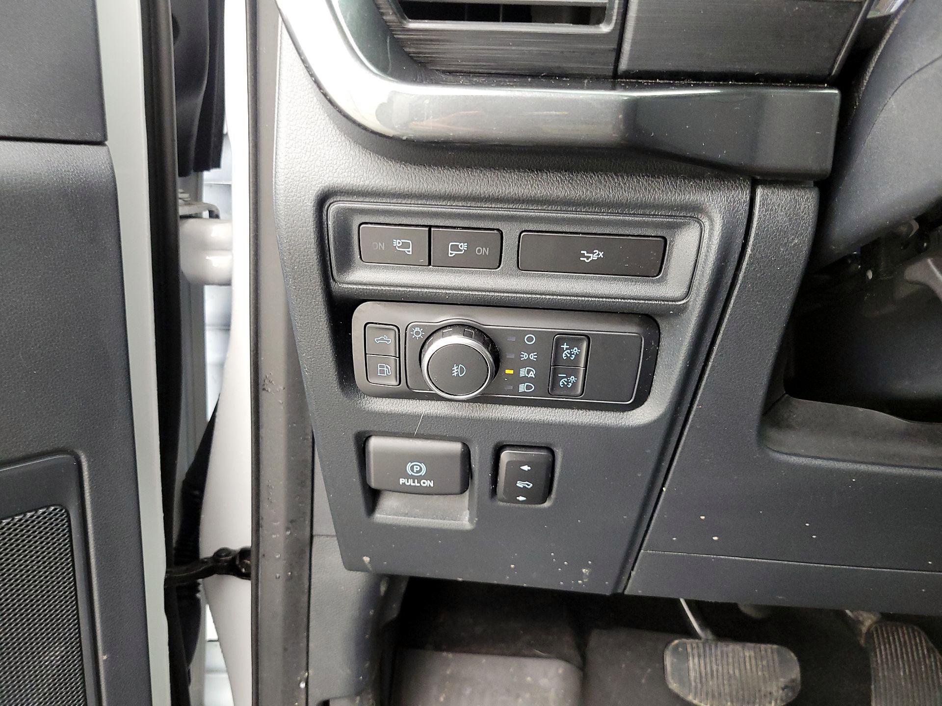 Thumbnail: 2022 Ford F-150 - 13