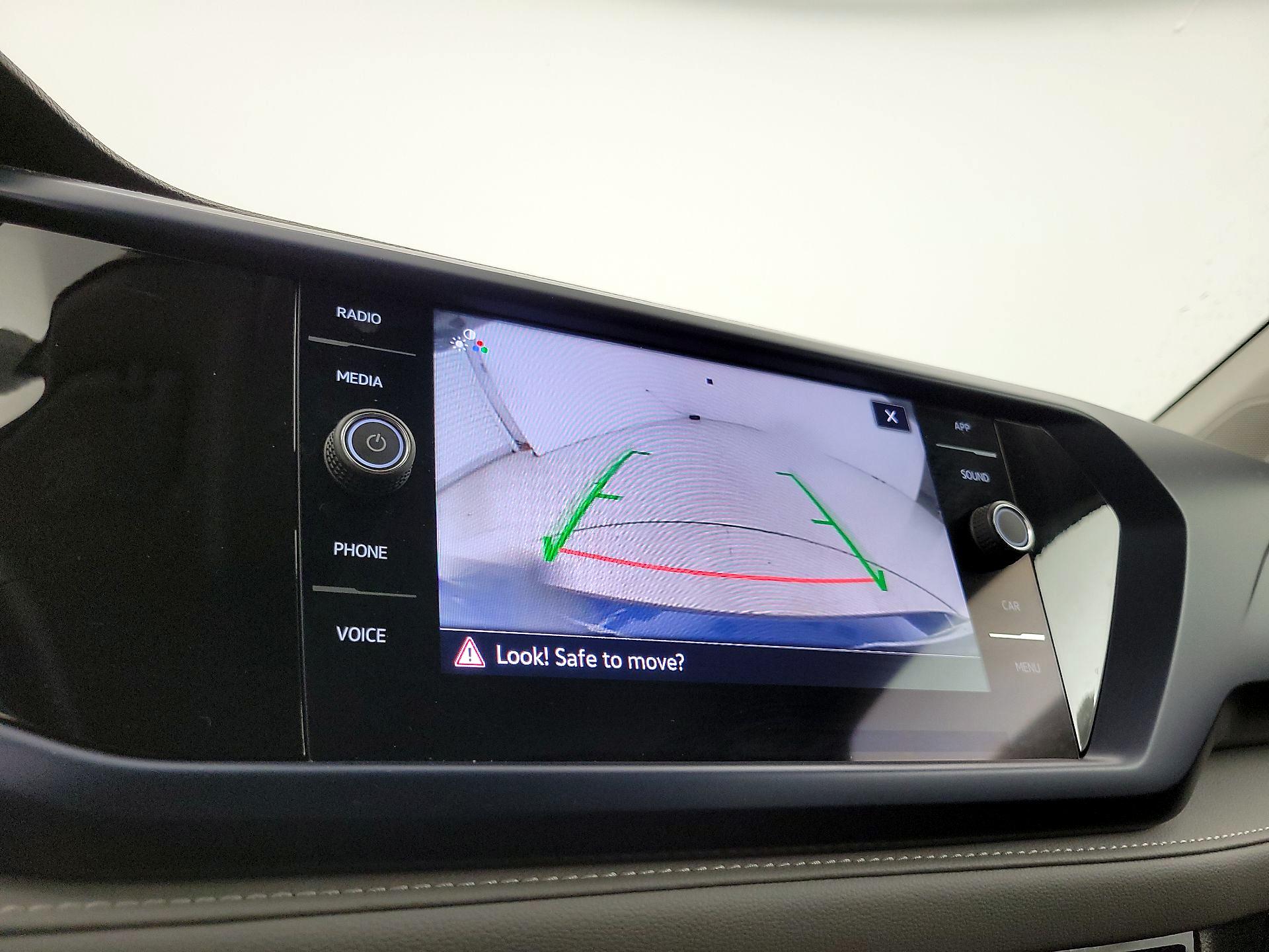 Thumbnail: 2024 Volkswagen Taos - 14