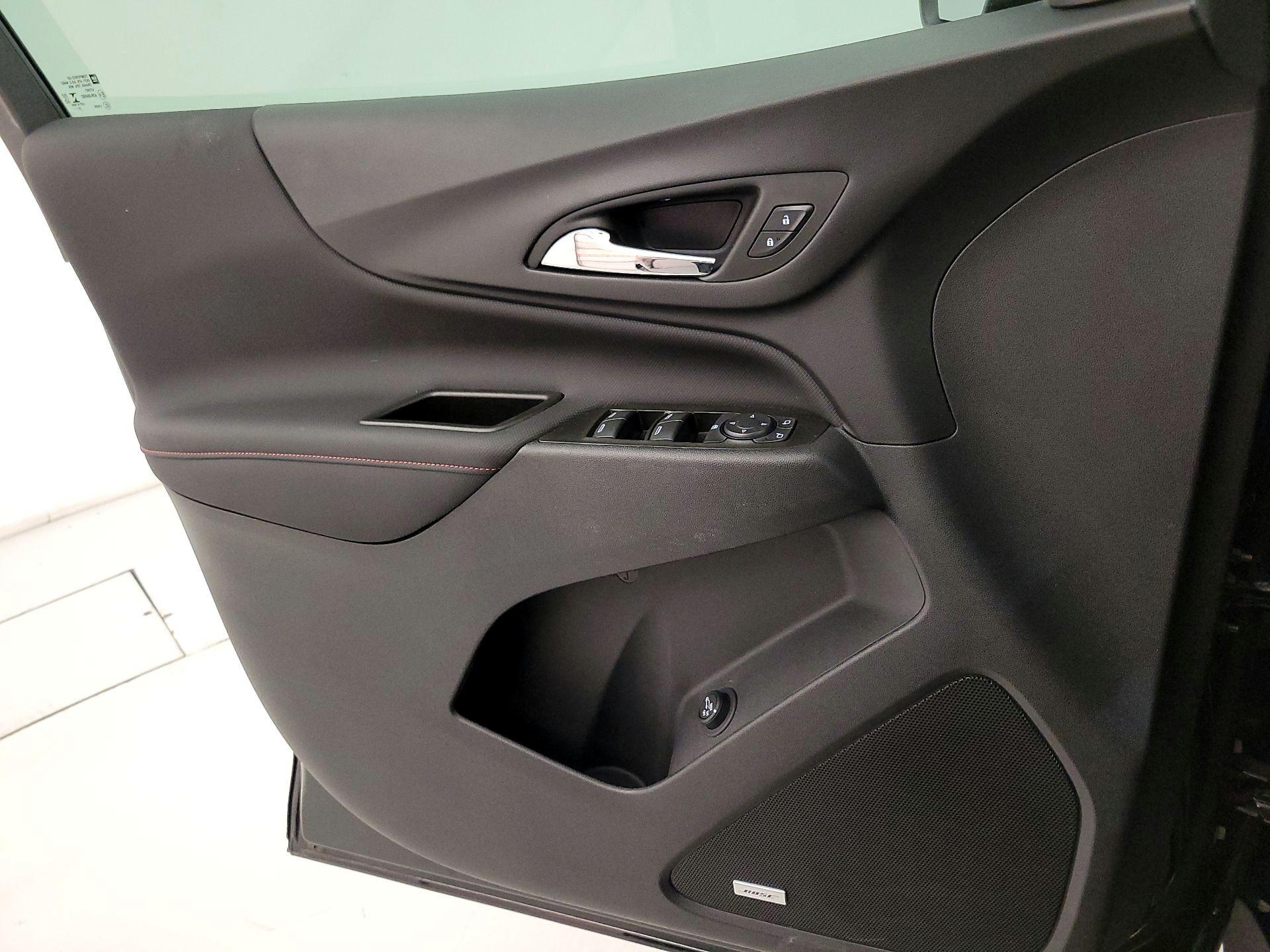 Thumbnail: 2023 Chevrolet Equinox - 12