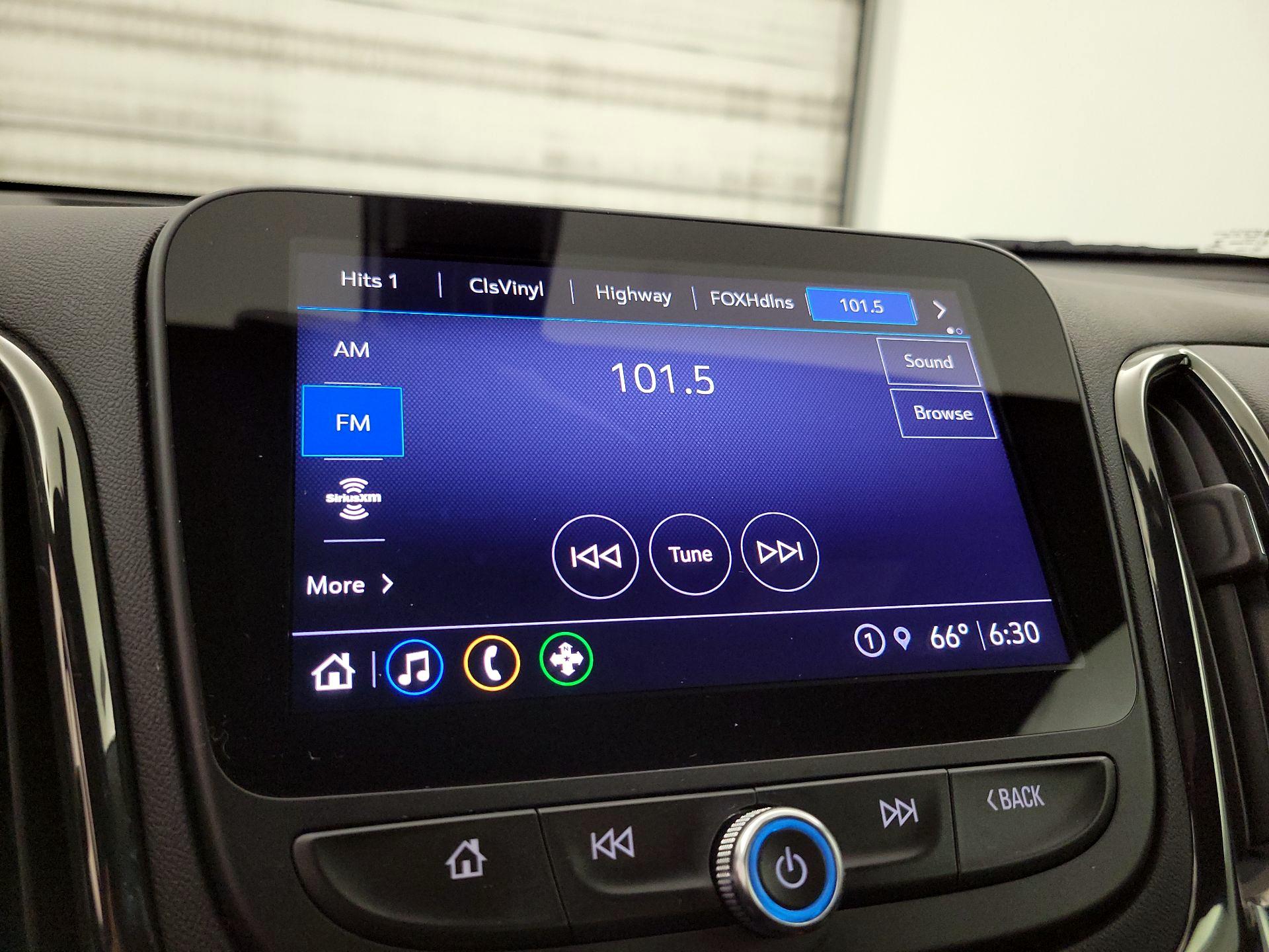 Thumbnail: 2023 Chevrolet Equinox - 15