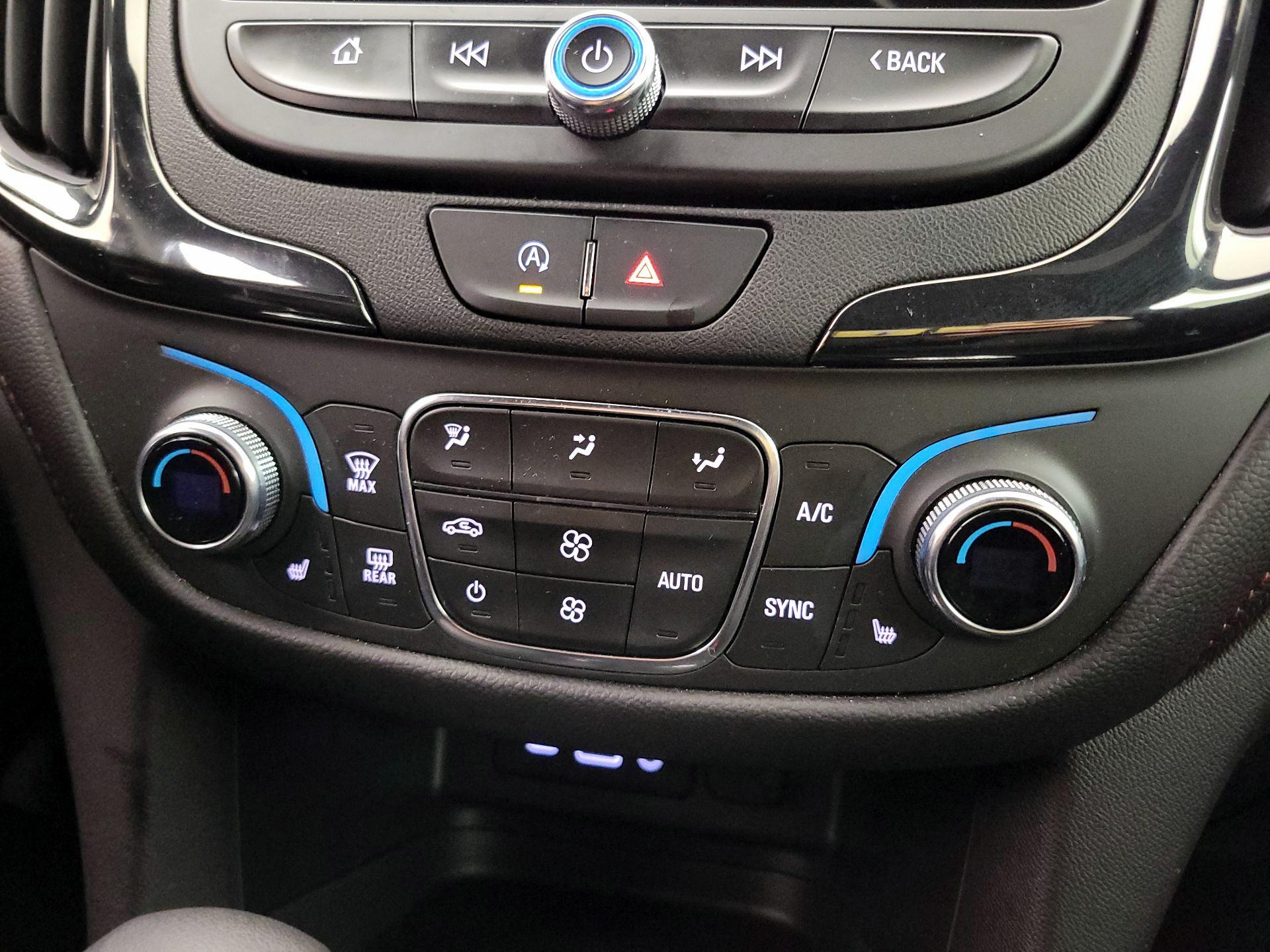 Thumbnail: 2023 Chevrolet Equinox - 16