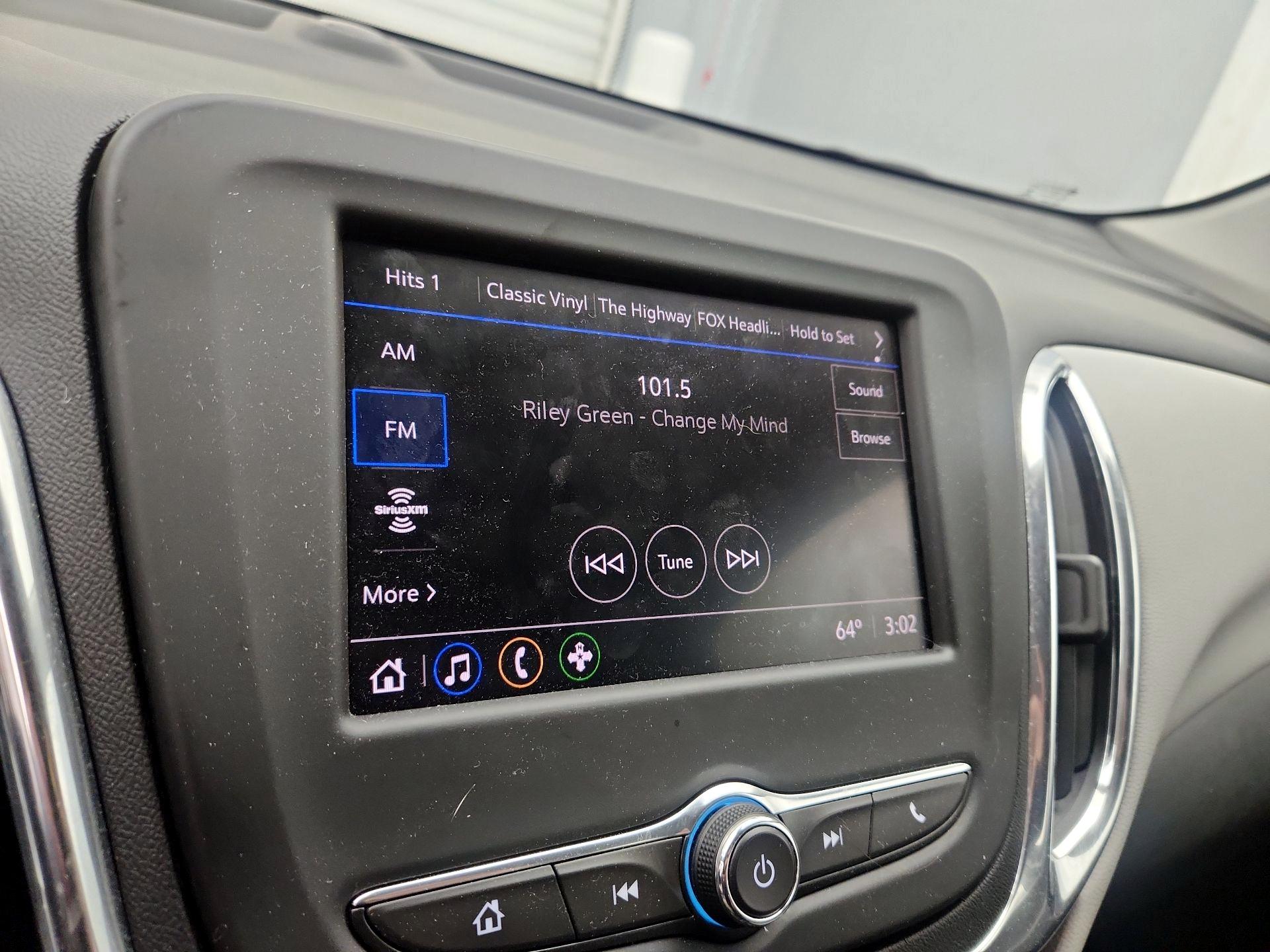 Thumbnail: 2023 Chevrolet Equinox - 15