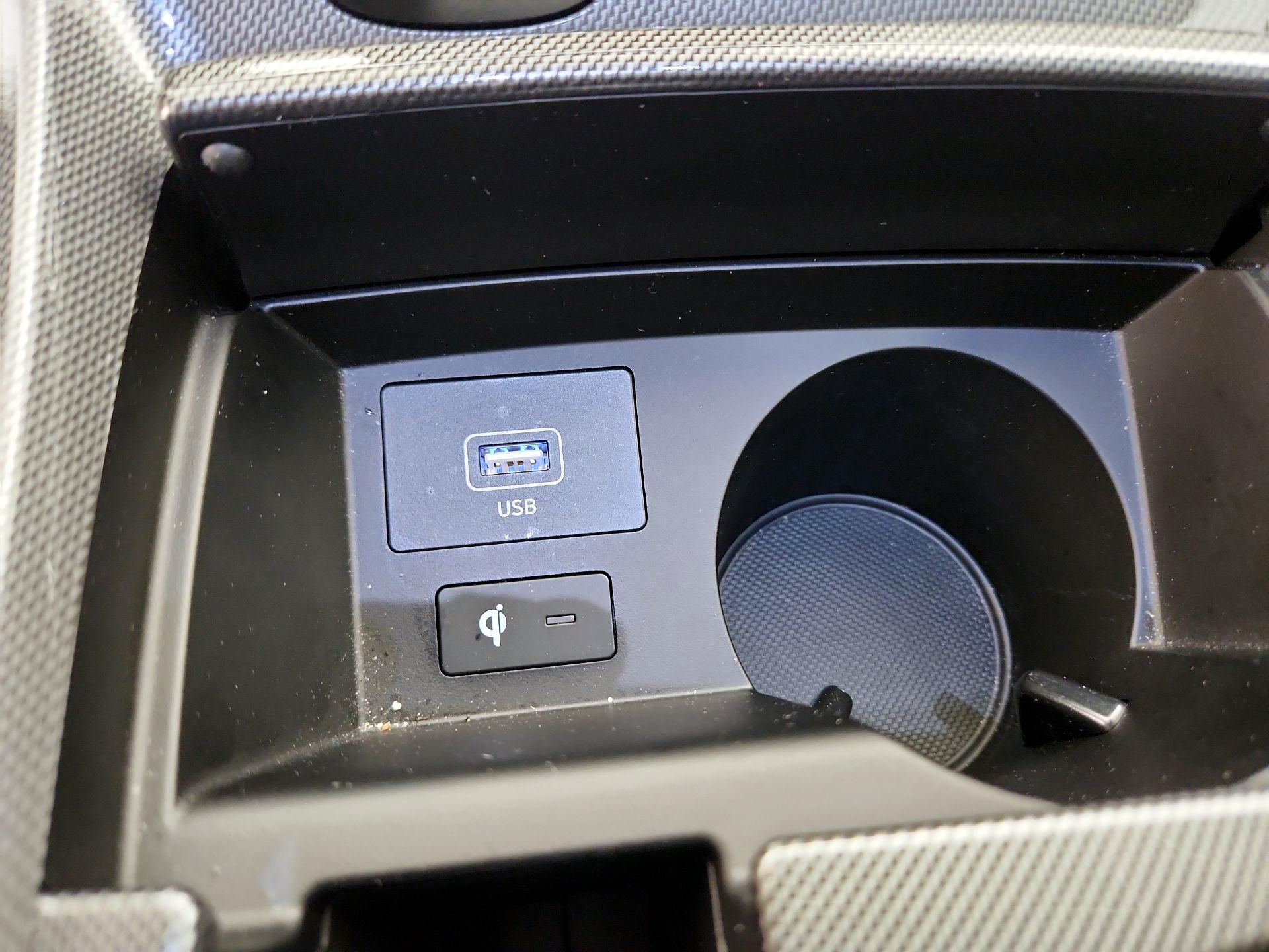 Thumbnail: 2023 Hyundai Santa Fe - 19