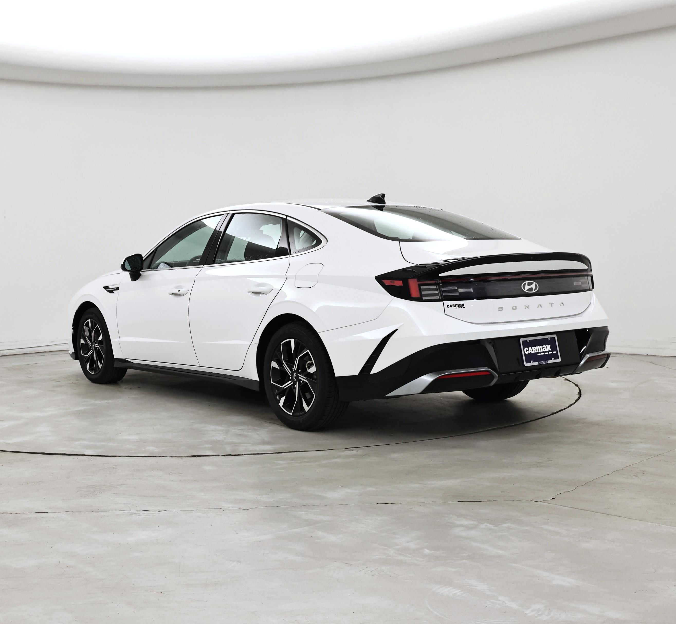 Thumbnail: 2024 Hyundai Sonata - 2