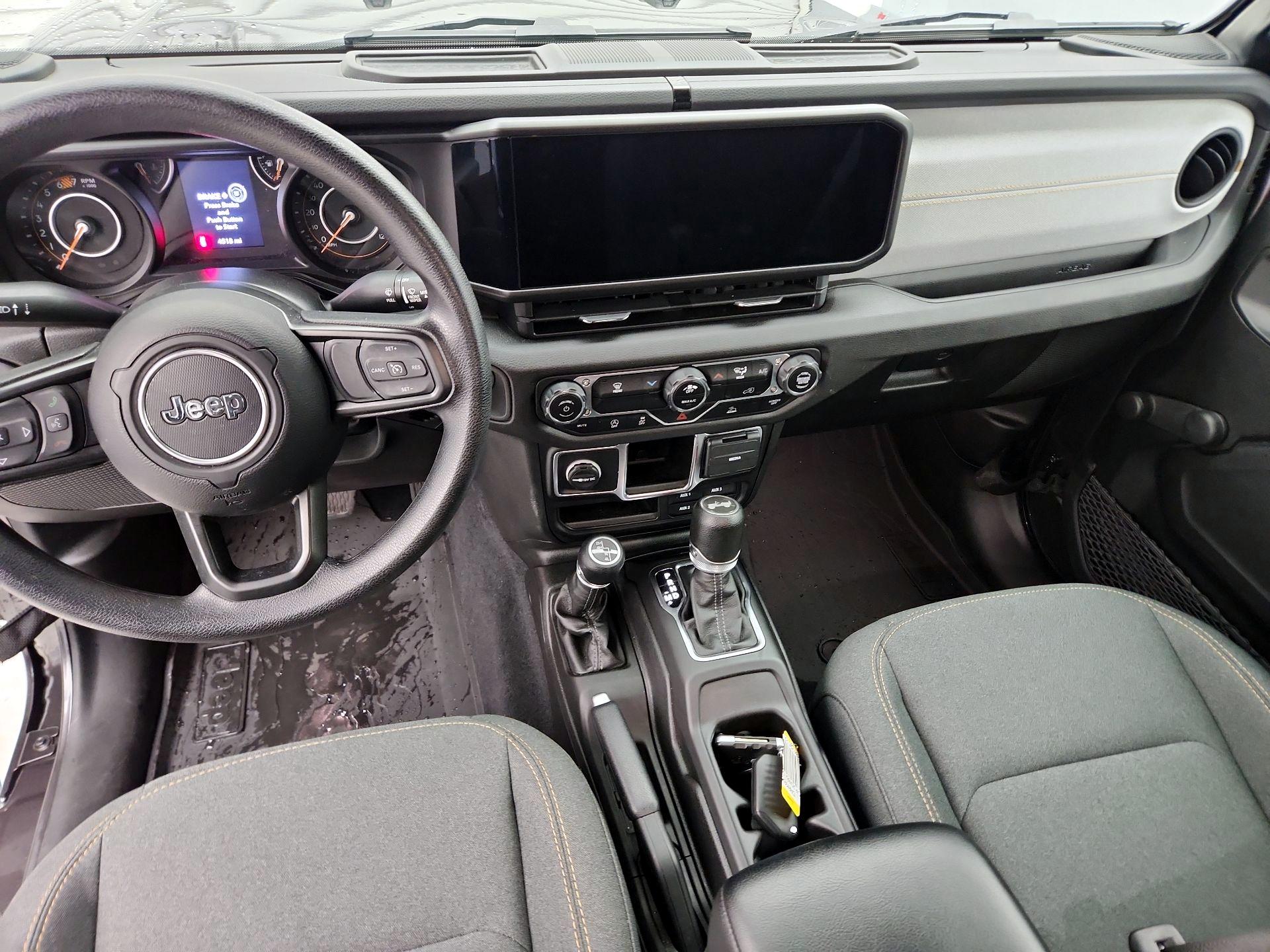 Thumbnail: 2024 Jeep Wrangler - 9