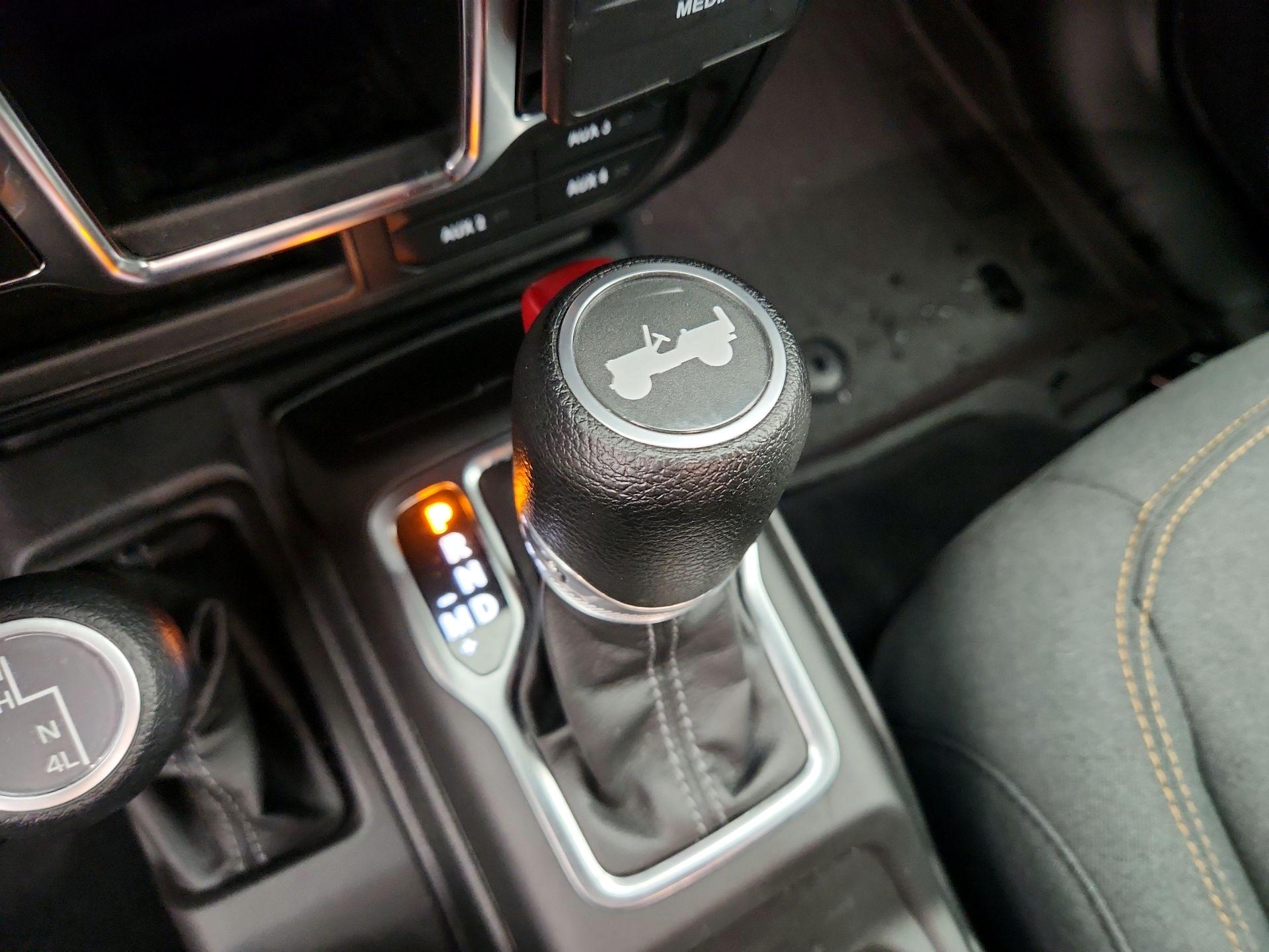 Thumbnail: 2024 Jeep Wrangler - 17