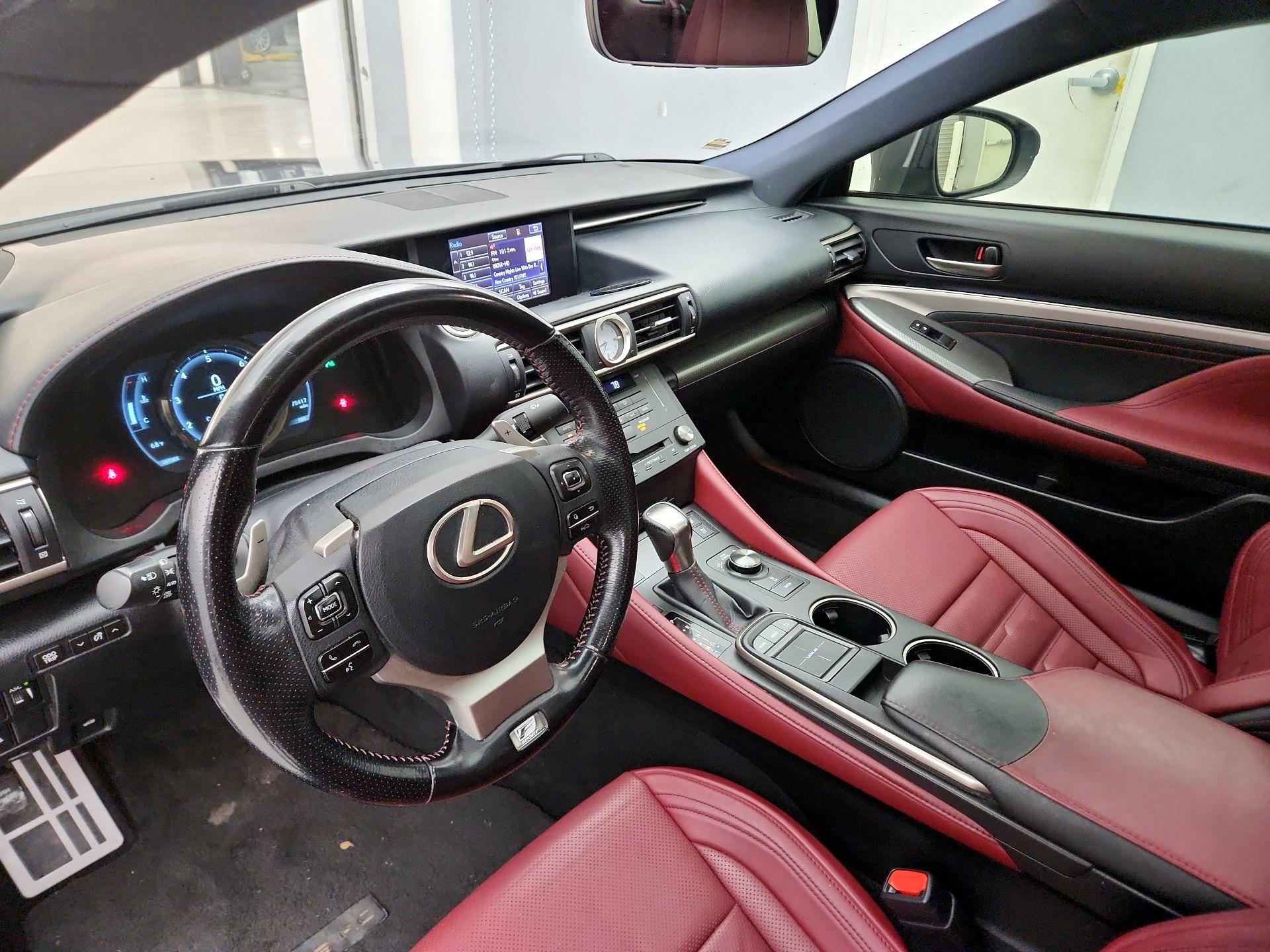 Thumbnail: 2017 Lexus RC - 9