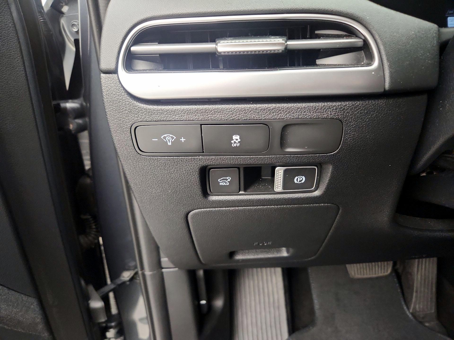 Thumbnail: 2023 Hyundai Palisade - 13