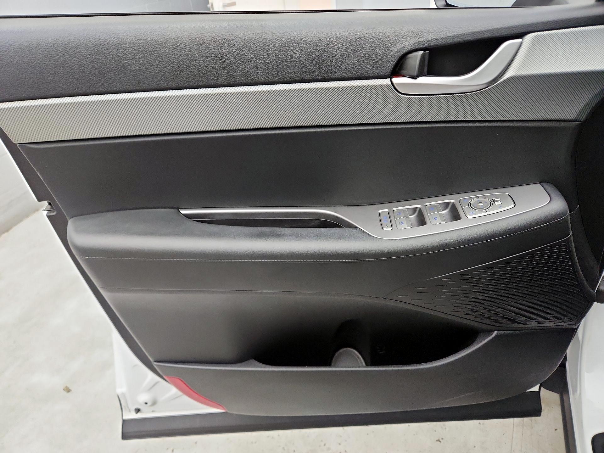 Thumbnail: 2023 Hyundai Palisade - 12