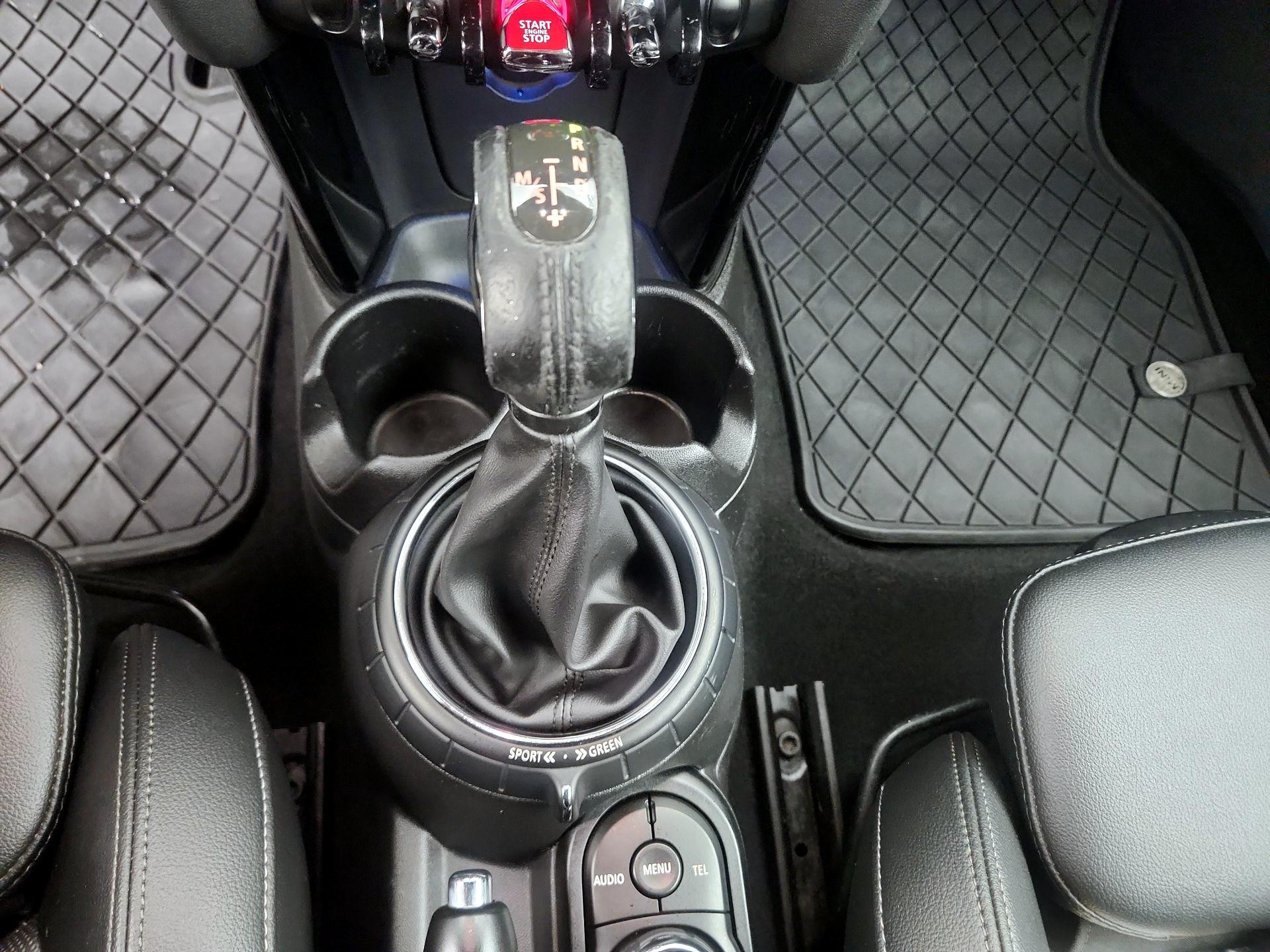 Thumbnail: 2016 MINI Cooper - 15
