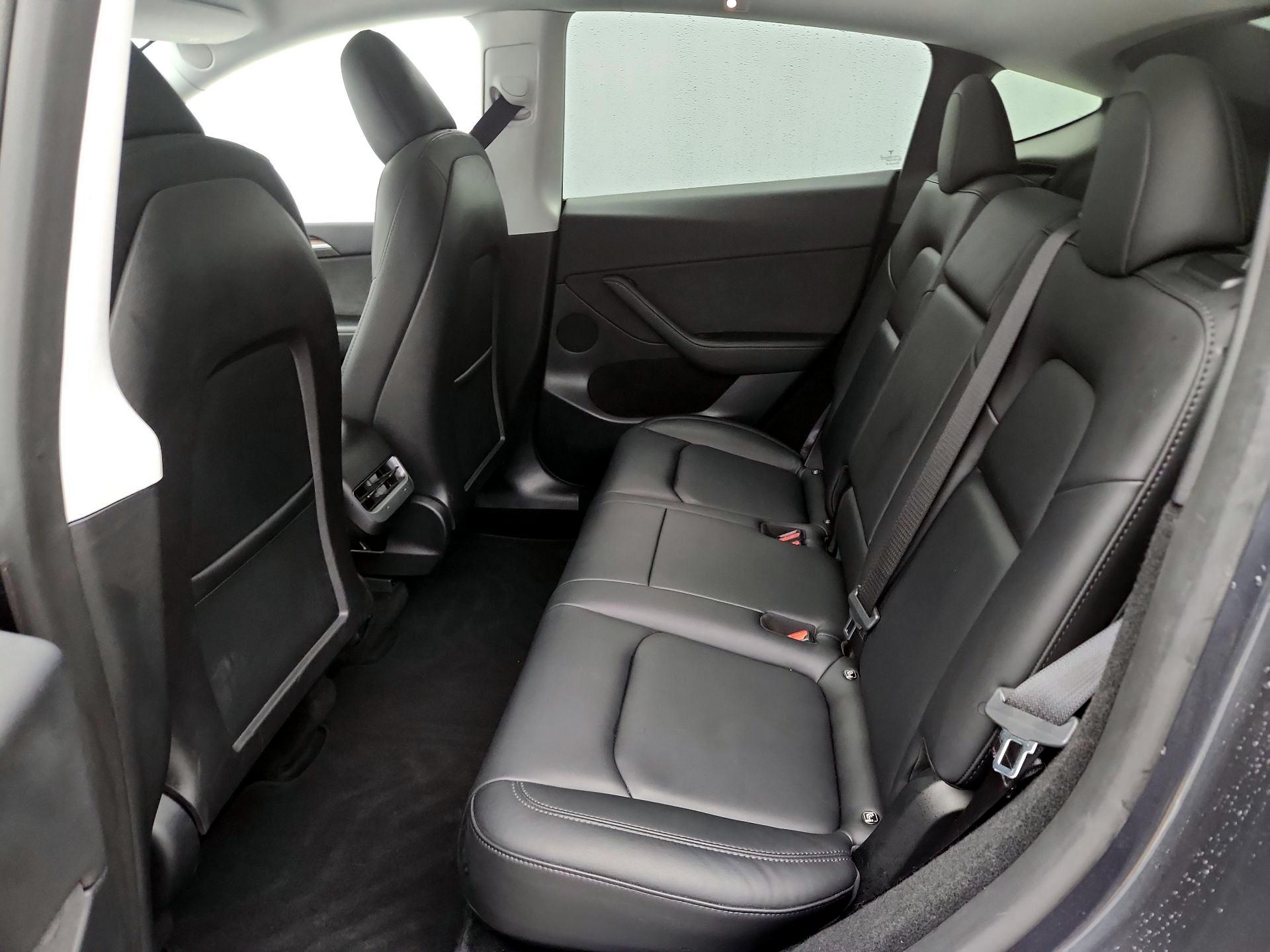 Thumbnail: 2023 Tesla Model Y - 19