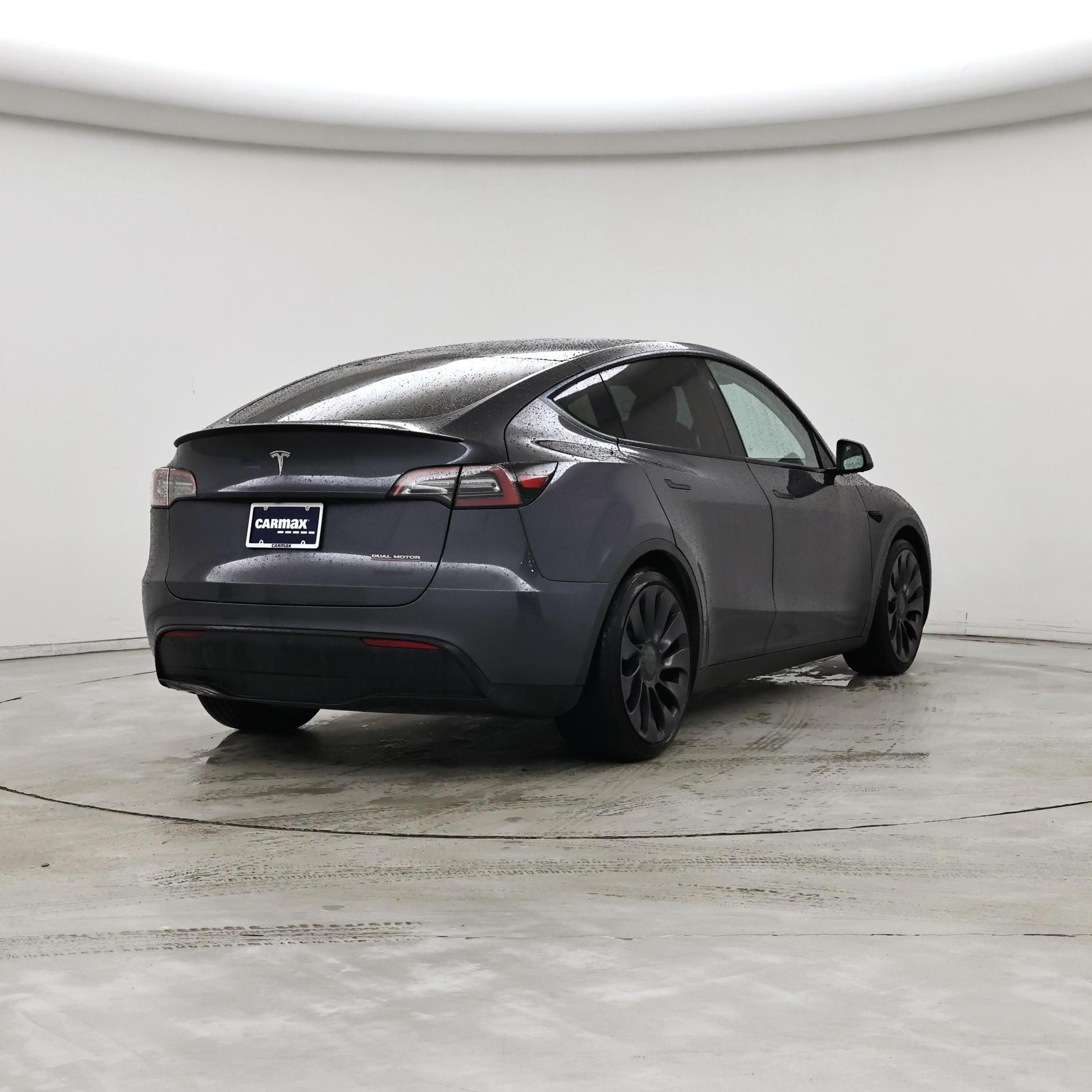 Thumbnail: 2023 Tesla Model Y - 8