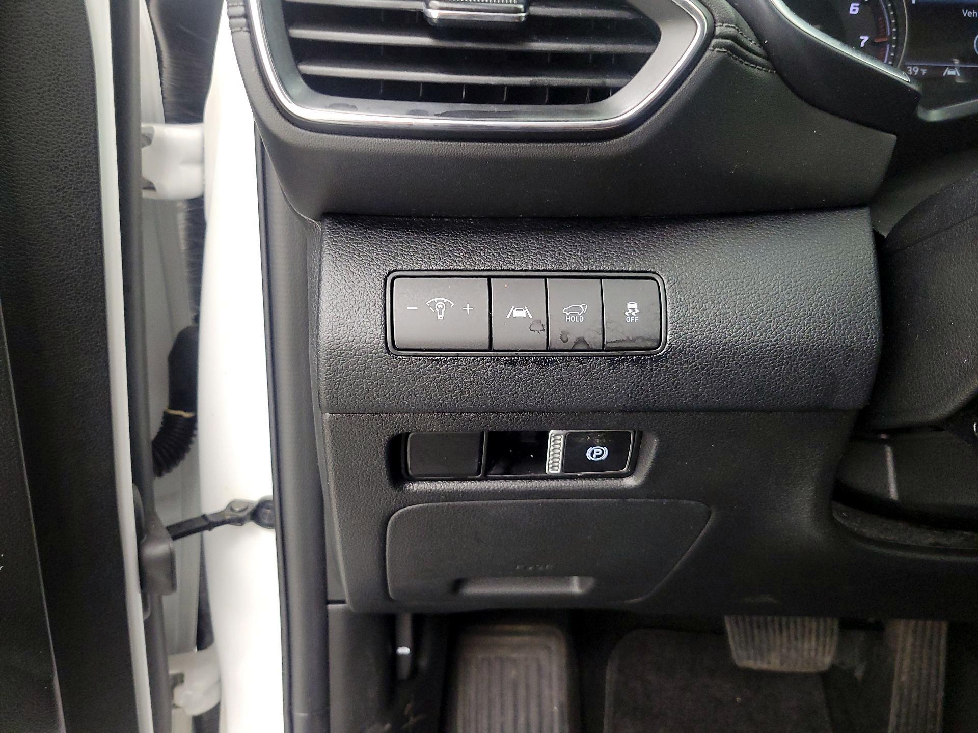 Thumbnail: 2023 Hyundai Santa Fe - 13