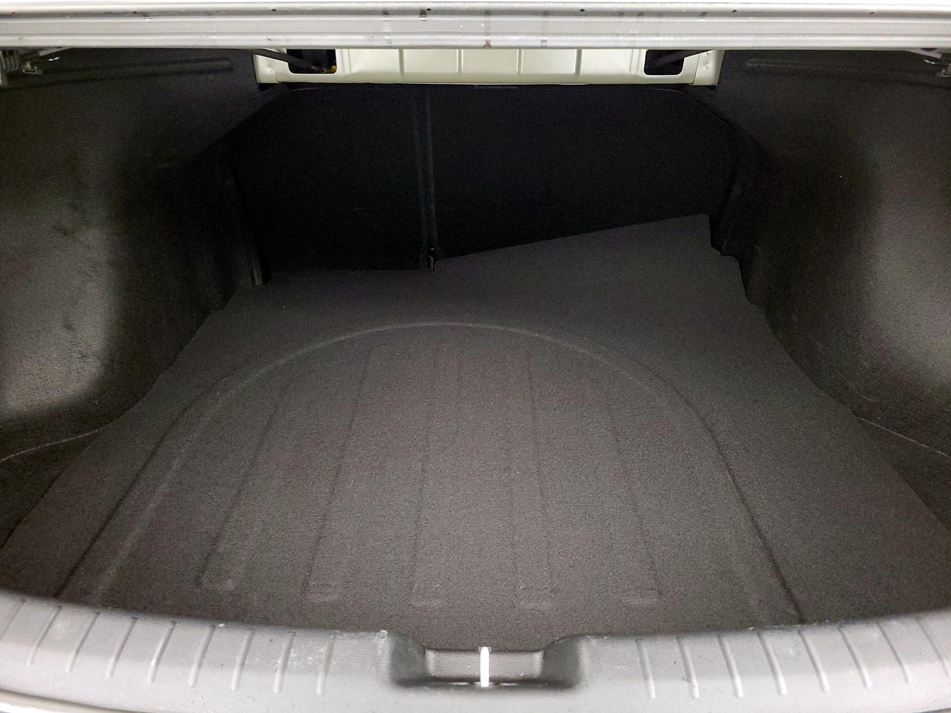 Thumbnail: 2022 Kia Forte - 20