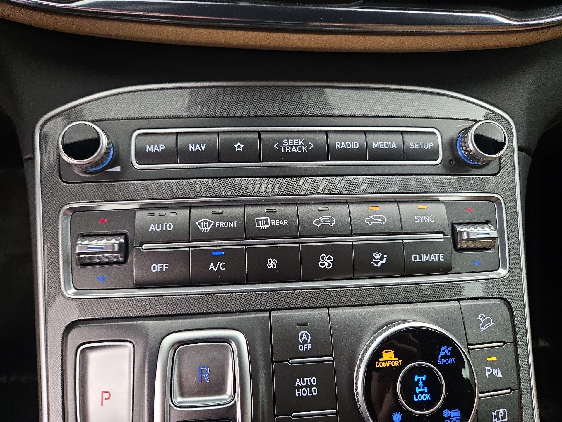 Thumbnail: 2023 Hyundai Santa Fe - 17