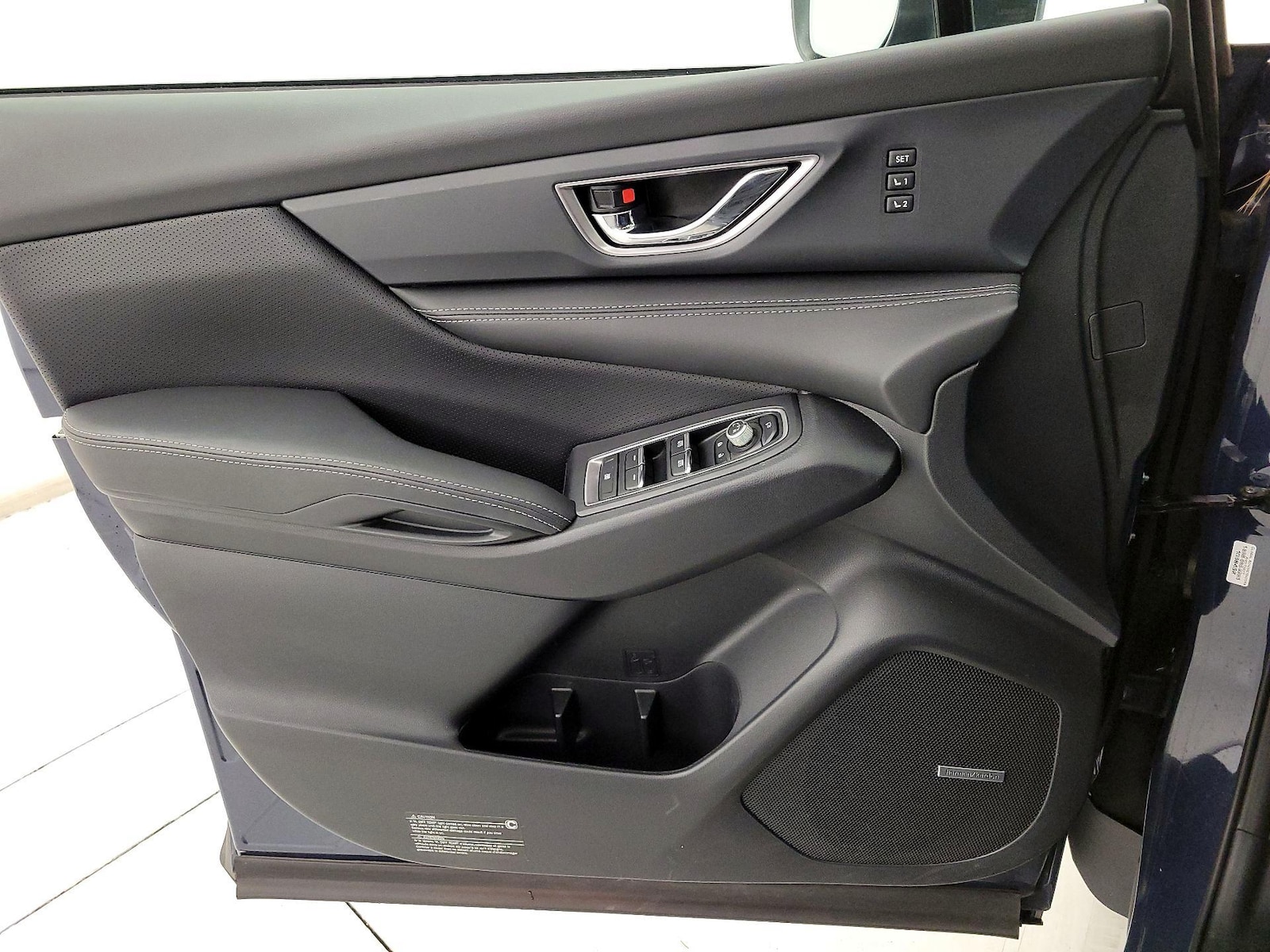 2023 Subaru Ascent Limited - Photo 13
