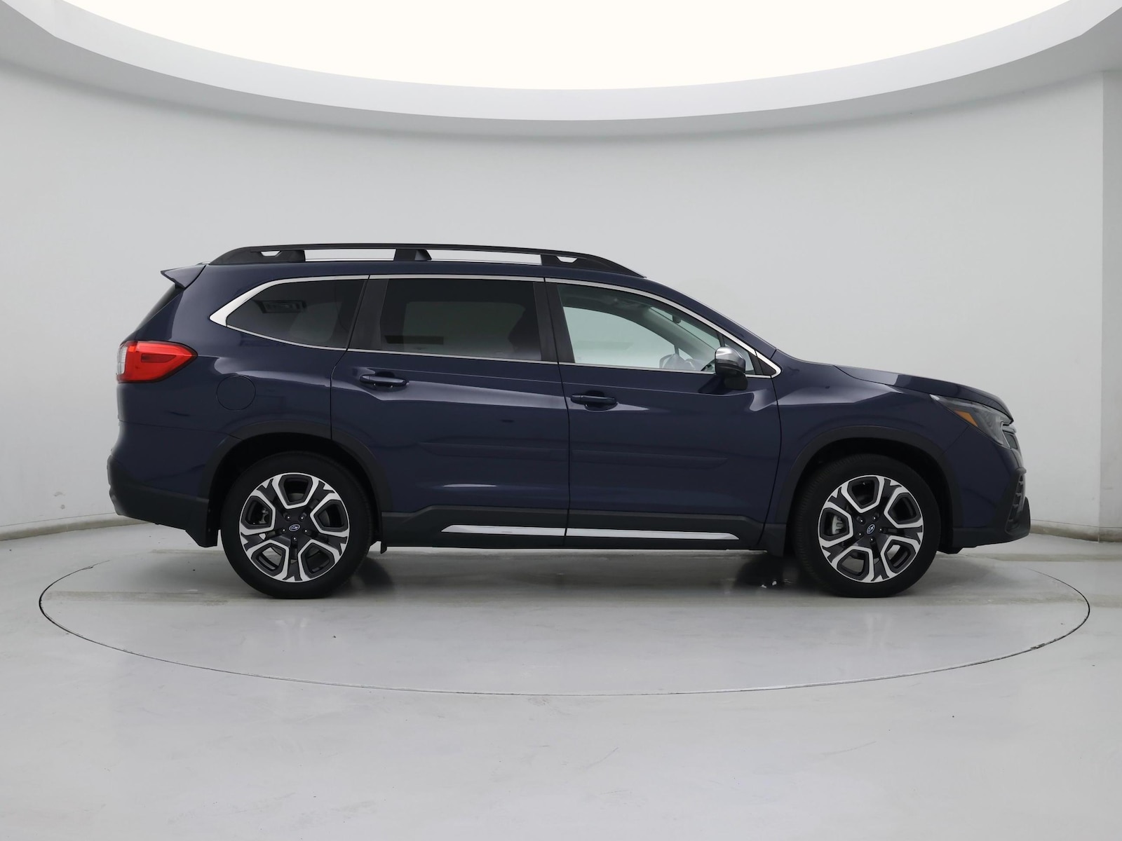 2023 Subaru Ascent Limited - Photo 8