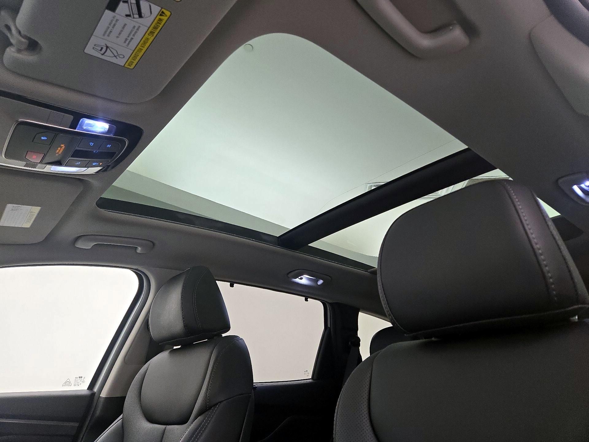 Thumbnail: 2023 Hyundai Santa Fe - 20