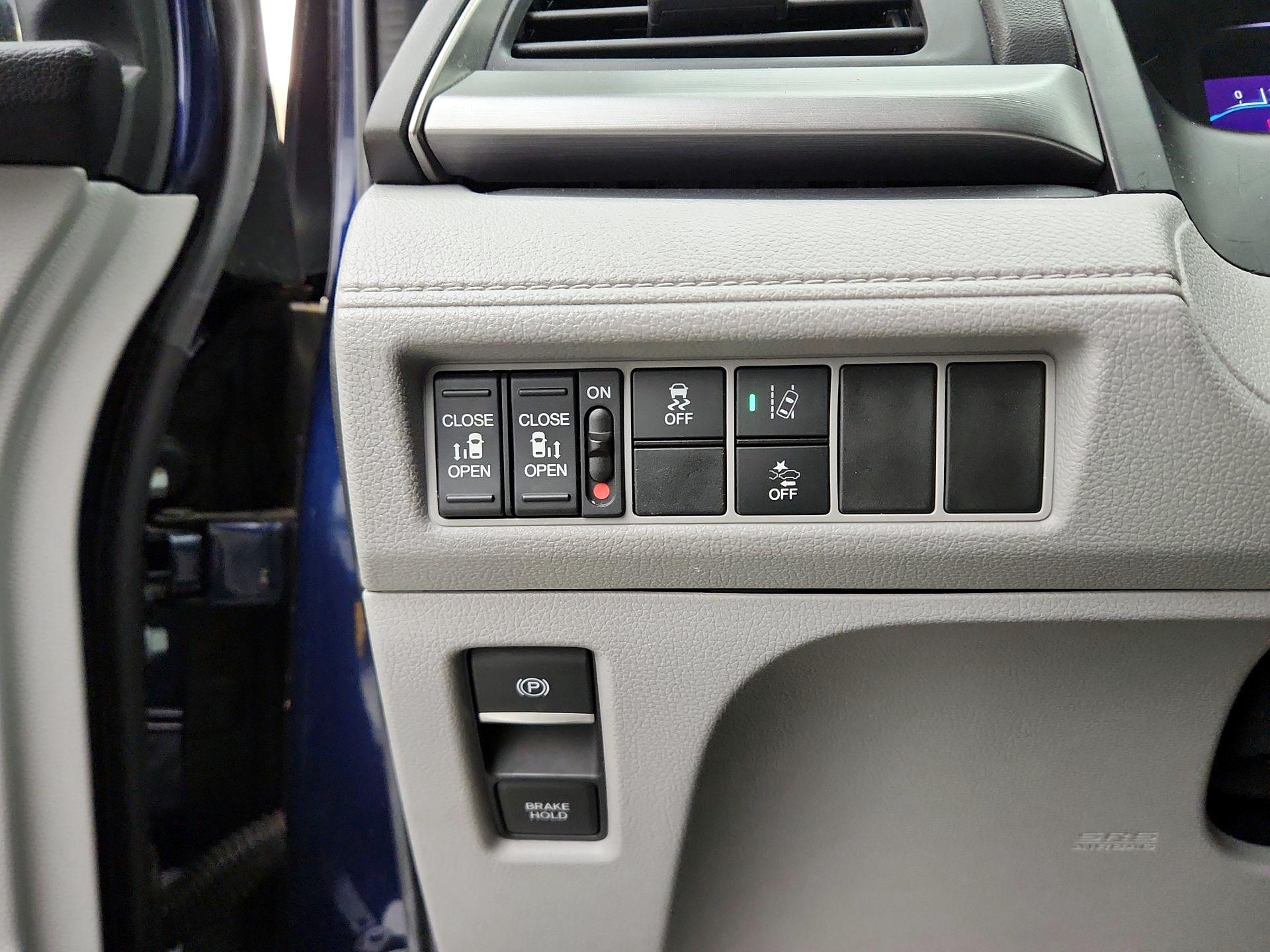 Thumbnail: 2020 Honda Odyssey - 13