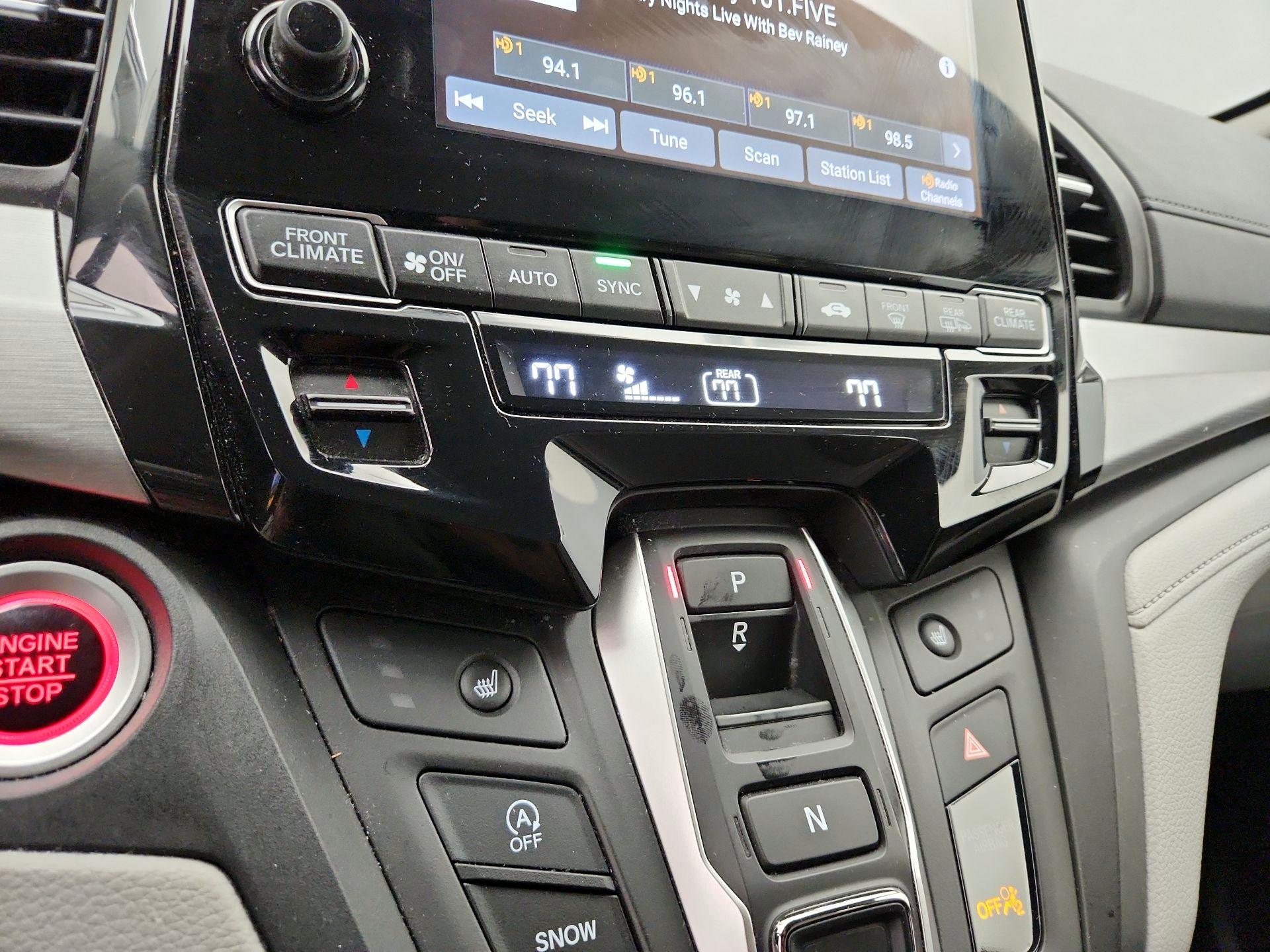 Thumbnail: 2020 Honda Odyssey - 16