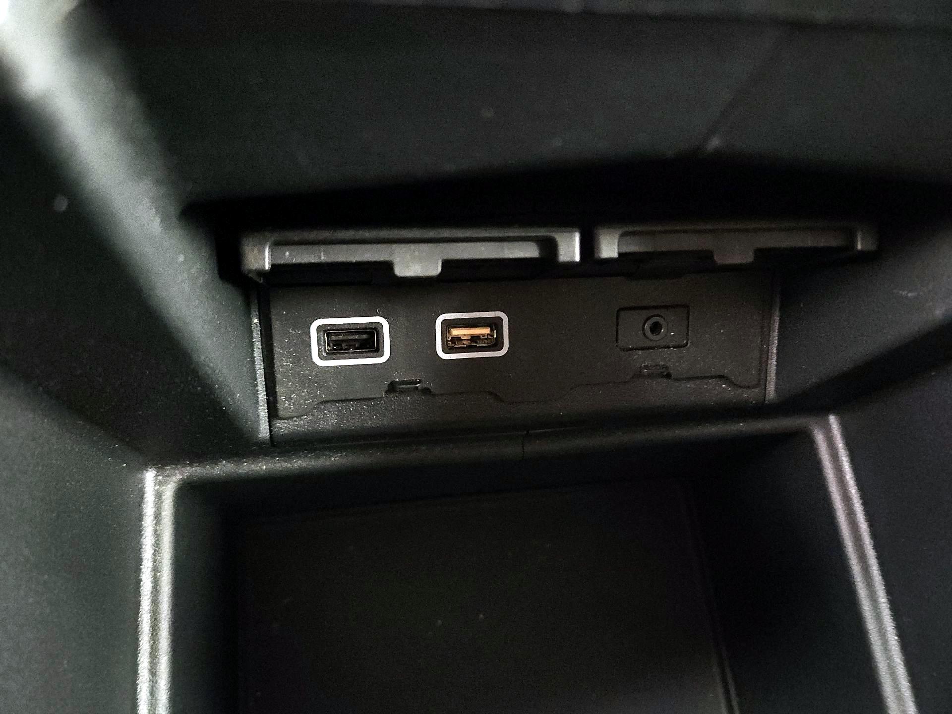 Thumbnail: 2020 Honda Odyssey - 18