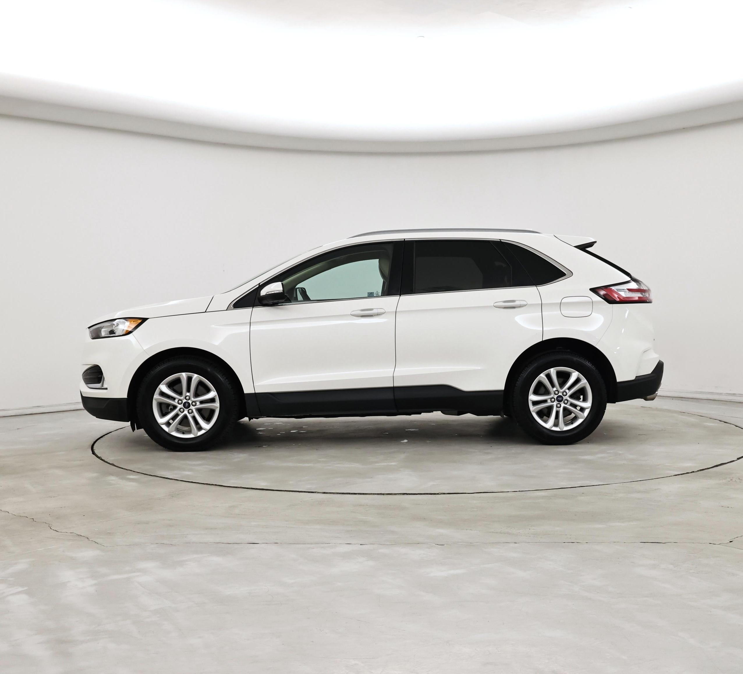 Thumbnail: 2020 Ford Edge - 3