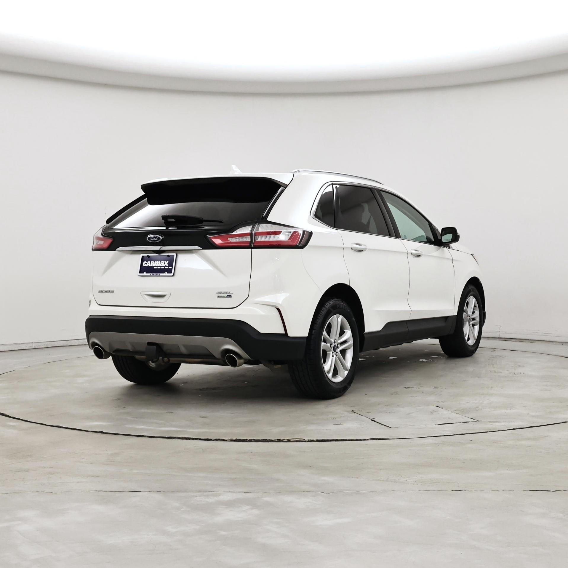 Thumbnail: 2020 Ford Edge - 8