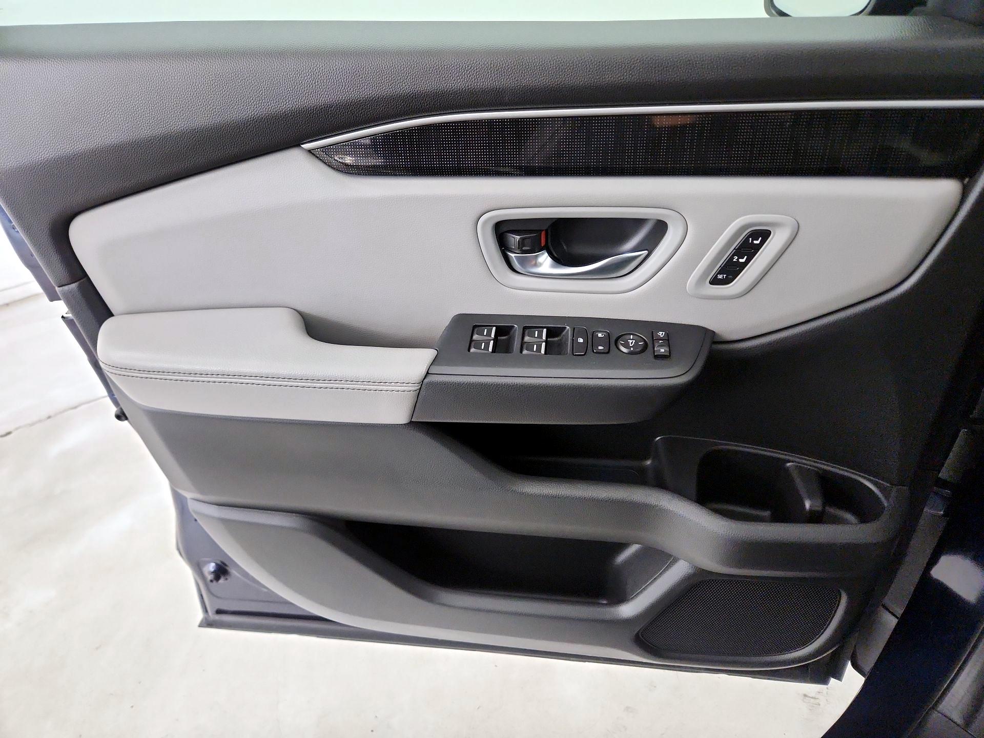 Thumbnail: 2023 Honda Pilot - 12
