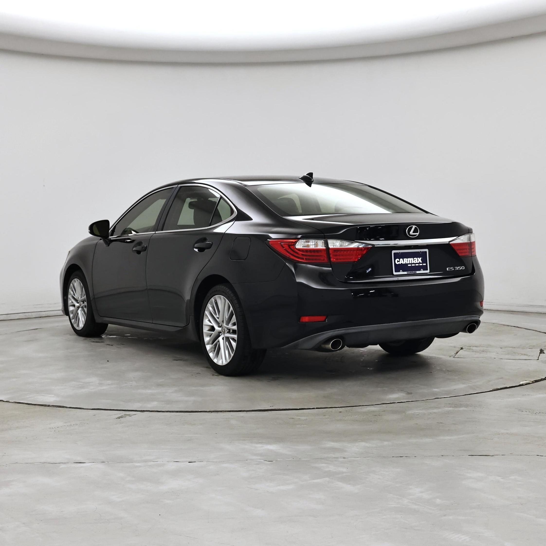 Thumbnail: 2015 Lexus ES - 2