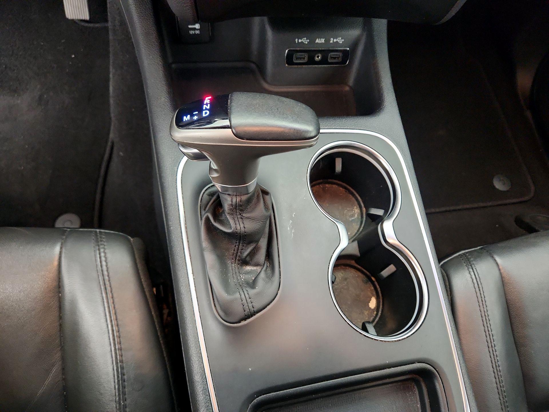 Thumbnail: 2019 Dodge Durango - 17