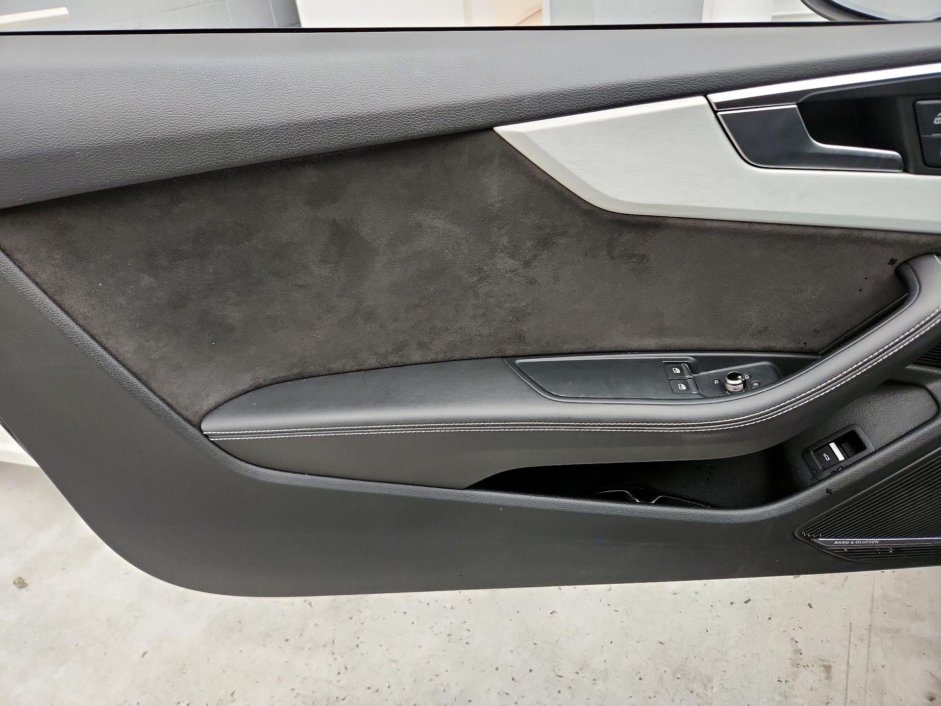 Thumbnail: 2019 Audi S5 - 12